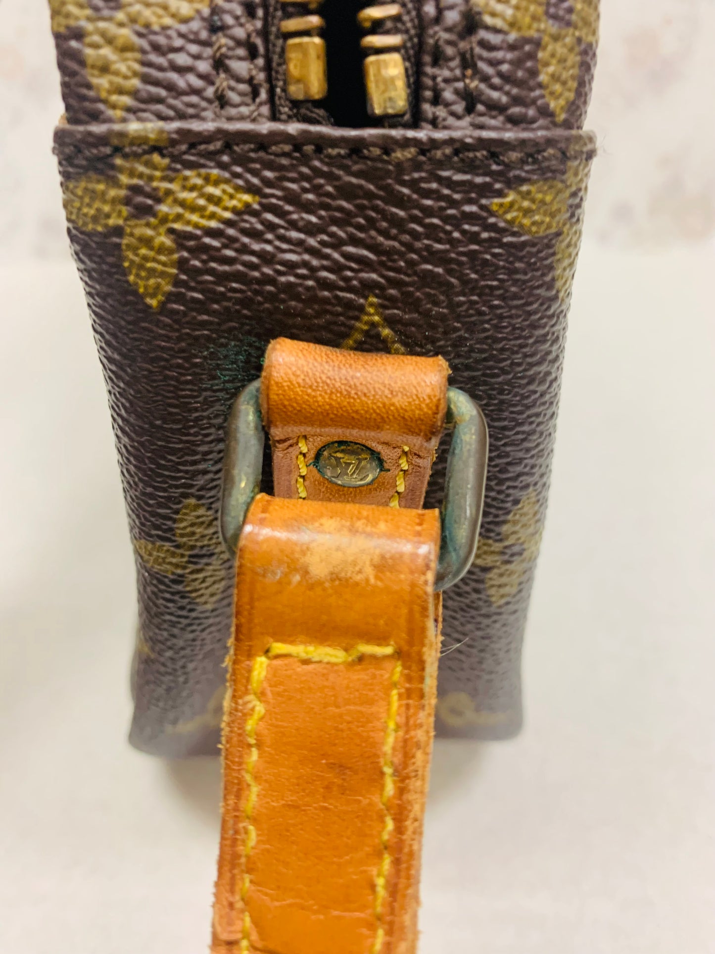 Louis Vuitton Monogram Senlis