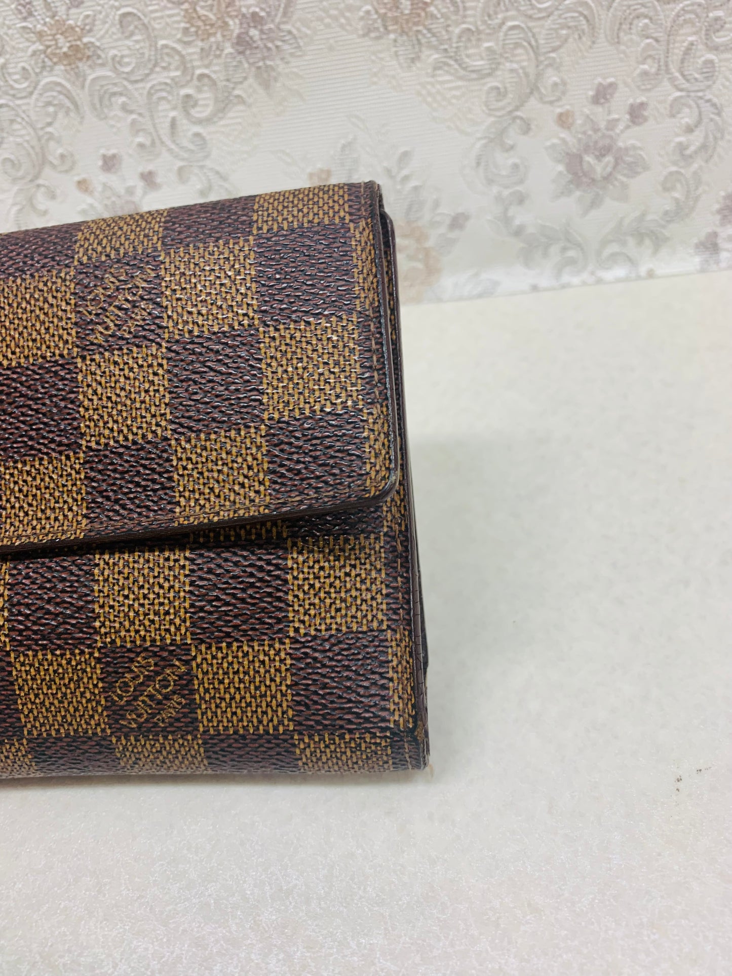 Louis Vuitton Damier Ebene International Tri-Fold Wallet
