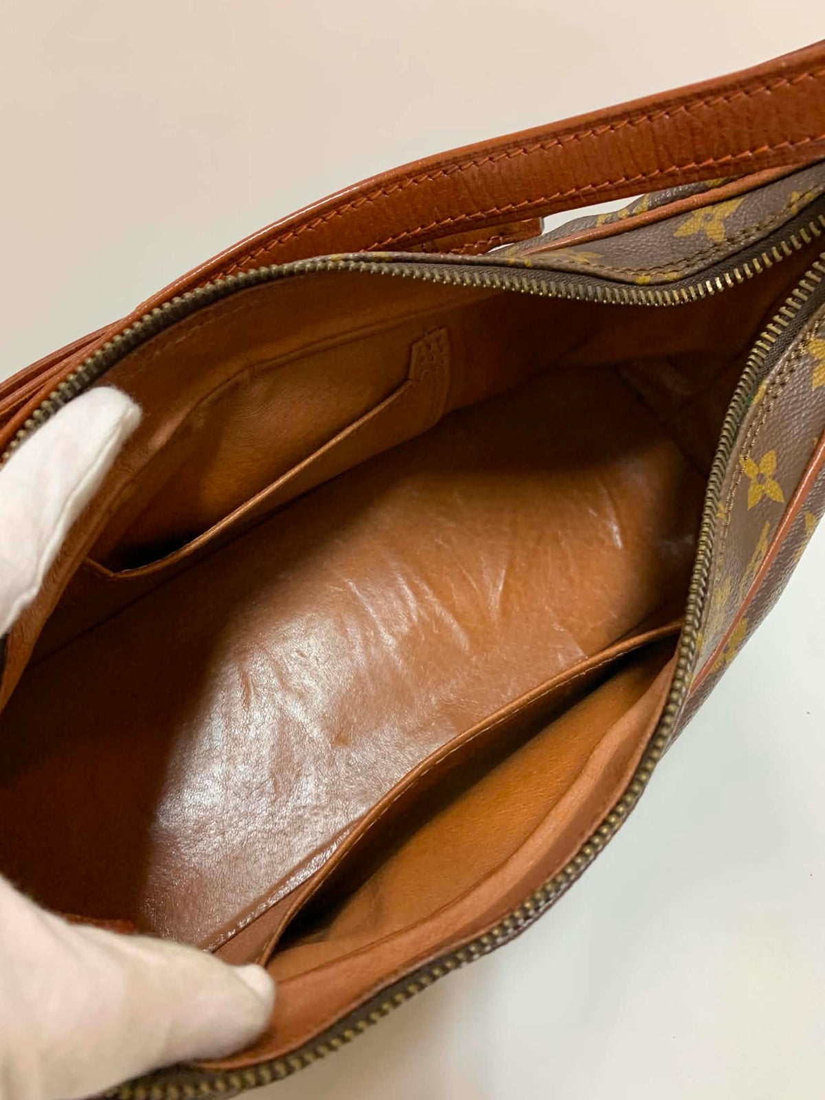 Louis Vuitton  Vintage Boulogne Monogram  Baguette Hobo Shoulder Bag