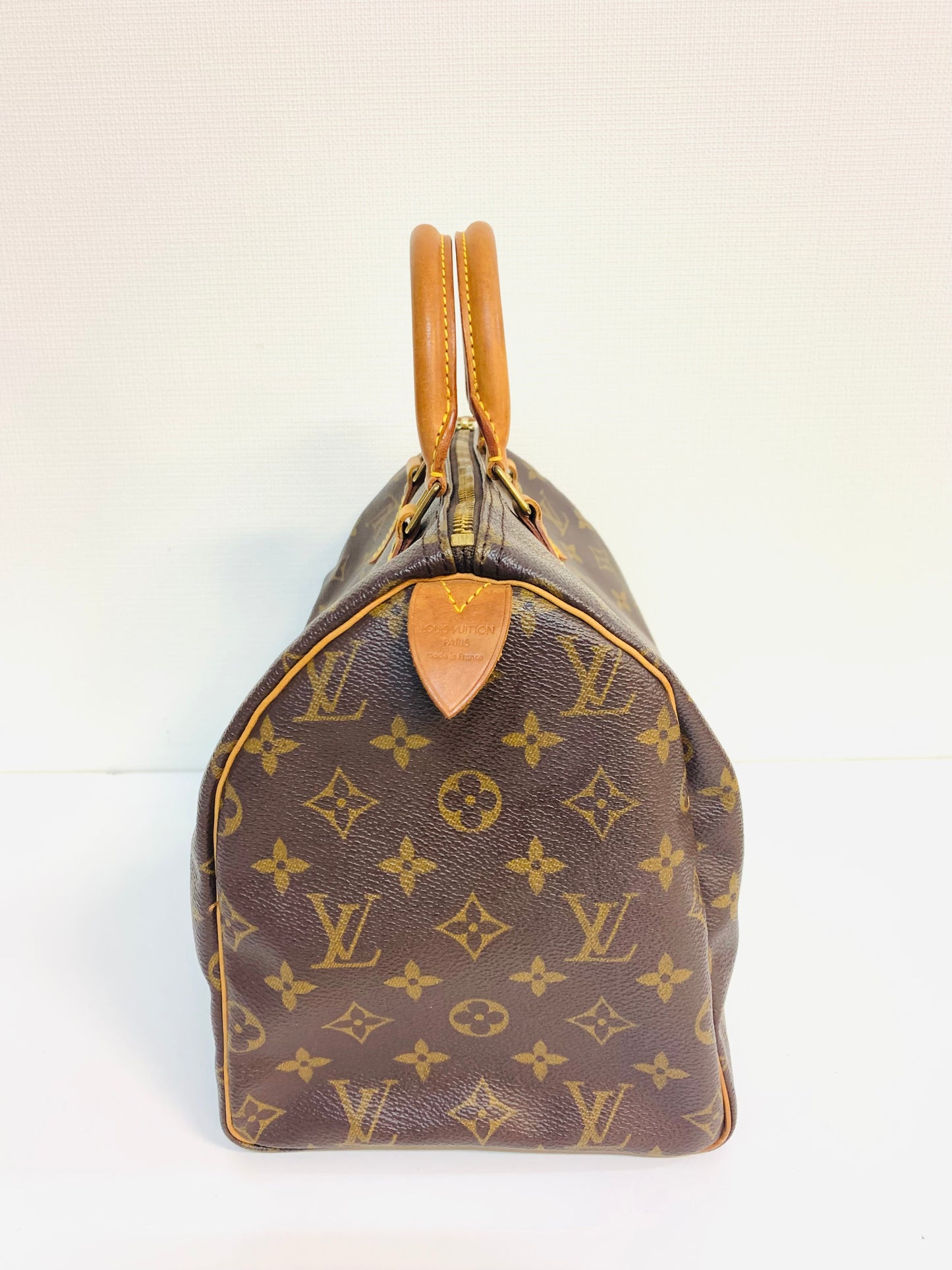 LOUIS VUITTON Speedy 30