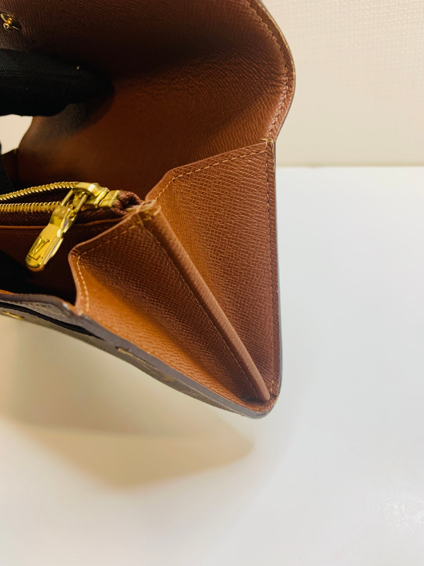 Louis Vuitton Monogram Sarah Wallet