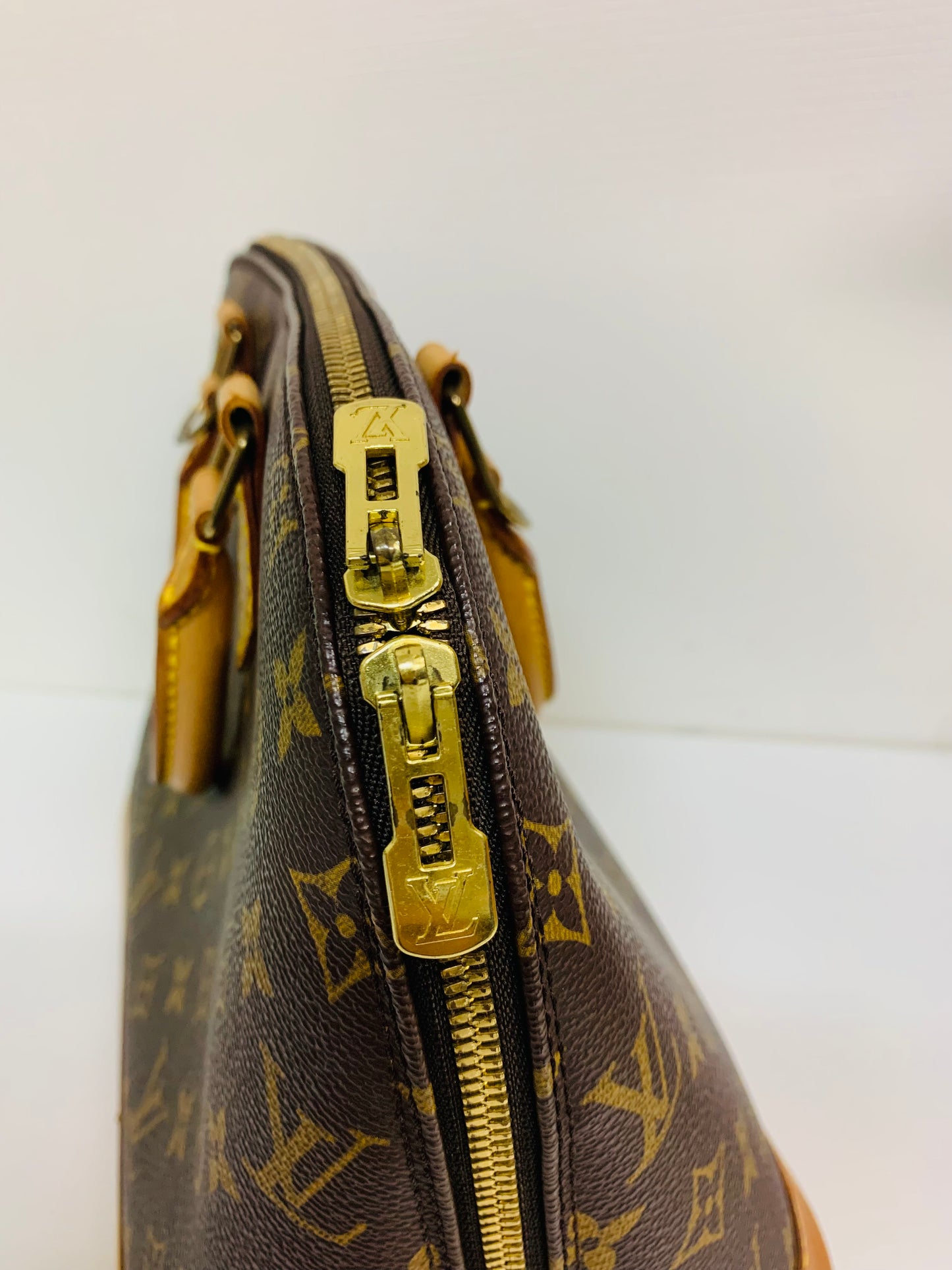 Louis Vuitton Monogram Alma PM