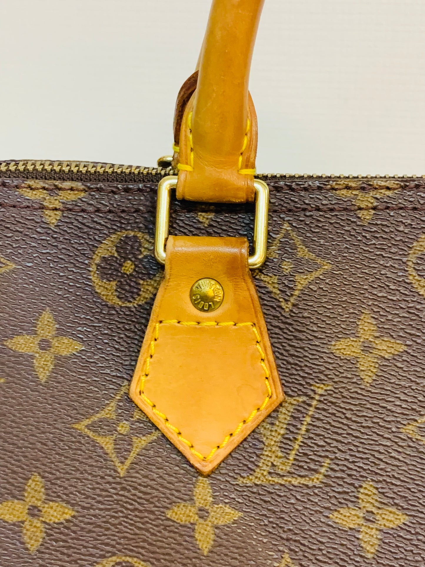 LOUIS VUITTON Speedy 30