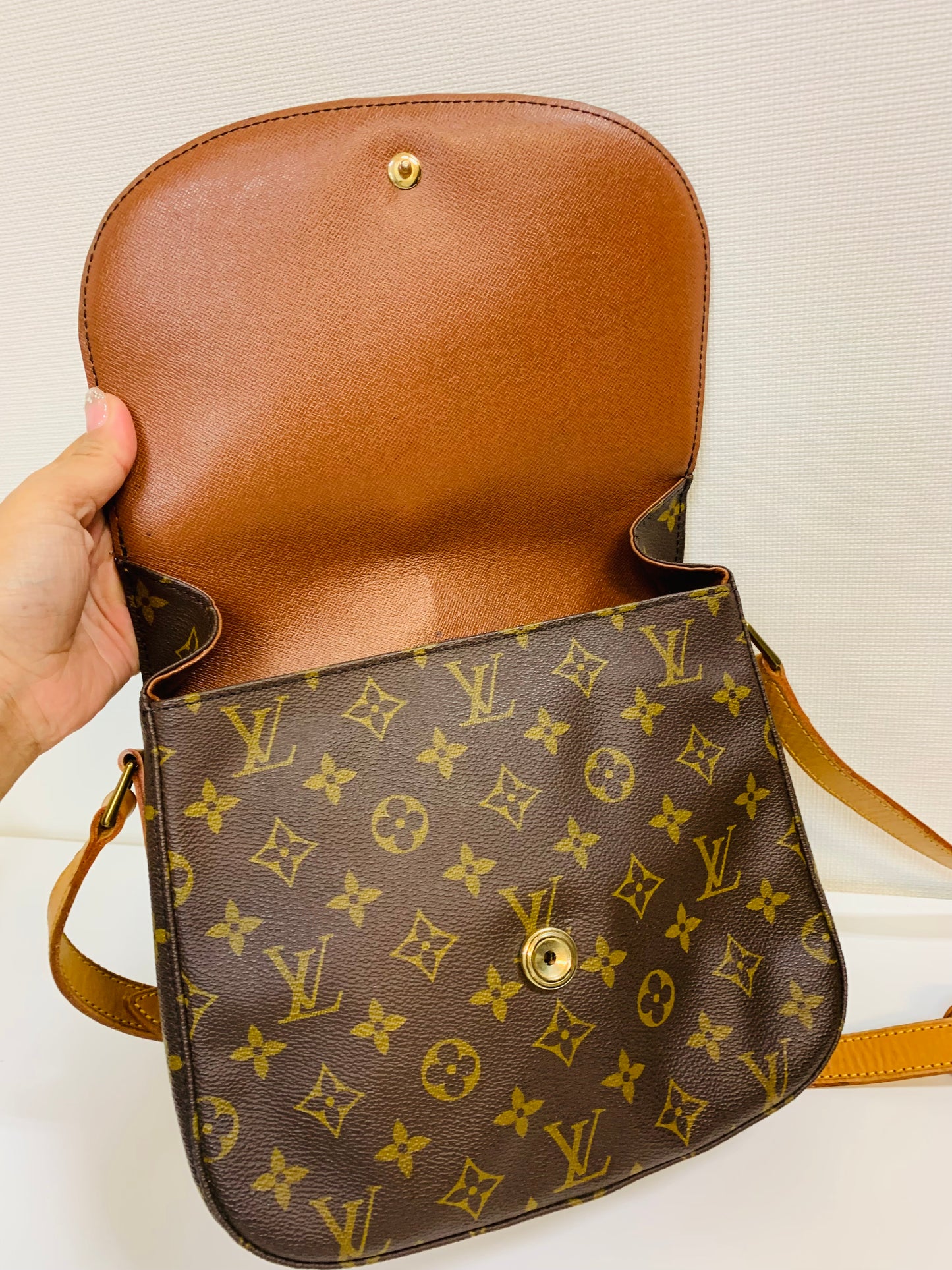 USED LOUIS VUITTON SAINT CLOUD GM