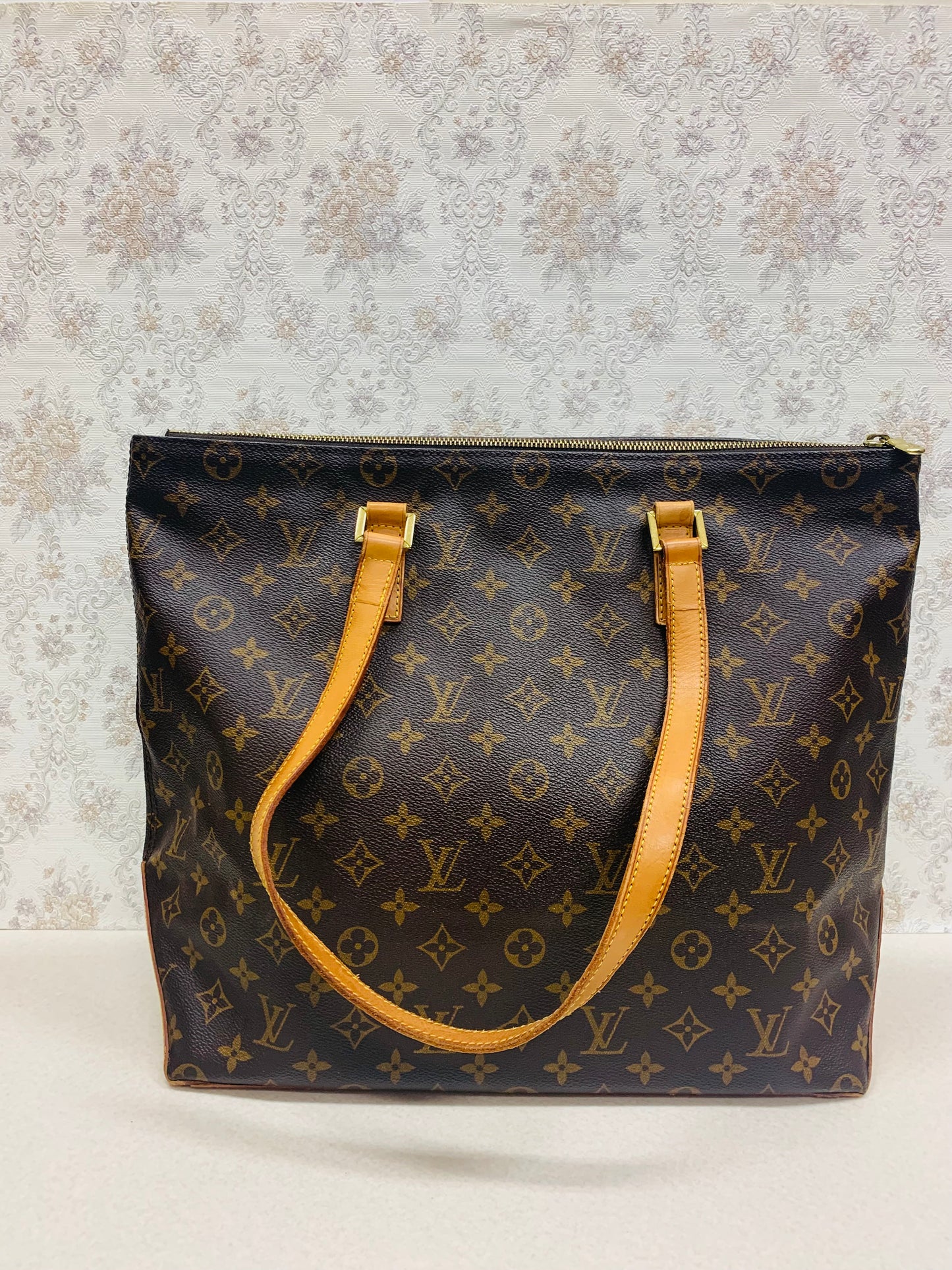 Louis Vuitton Monogram Cabas Mezzo