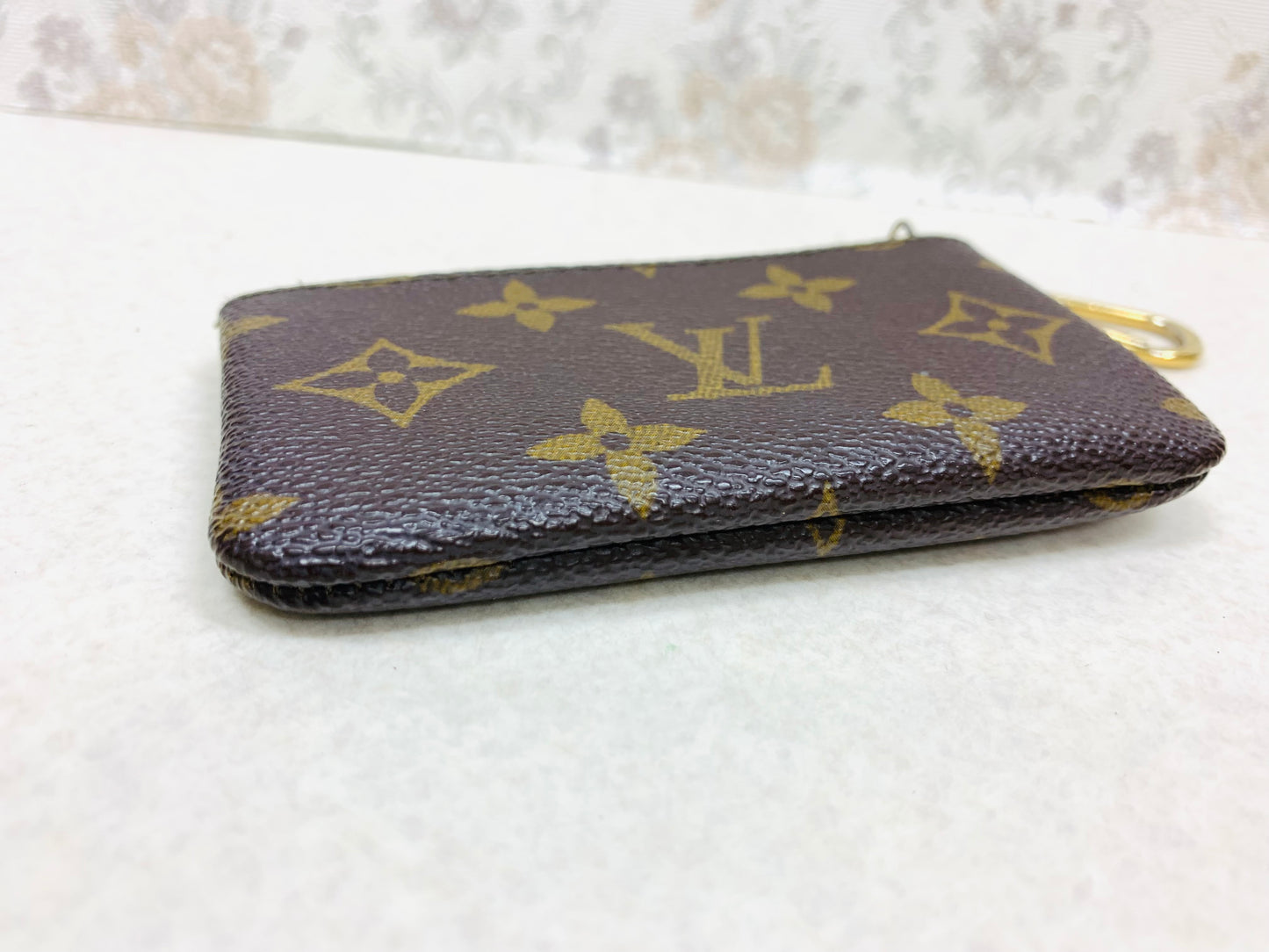 Louis Vuitton Monogram Key Cles/Coin Case