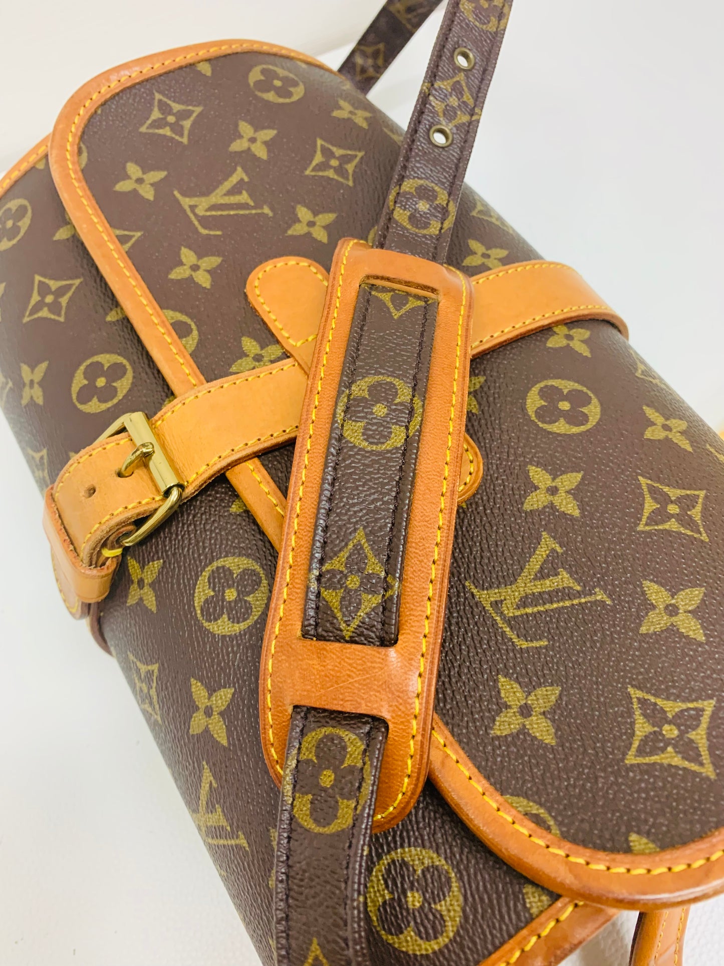 USED LOUIS VUITTON MARNE