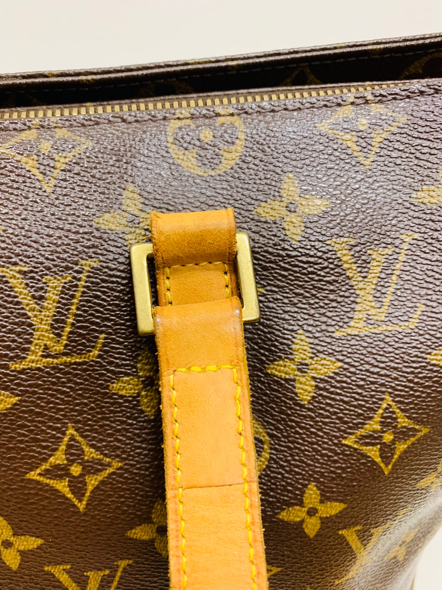 Used Authentic Louis Vuitton Cabas Mezzo