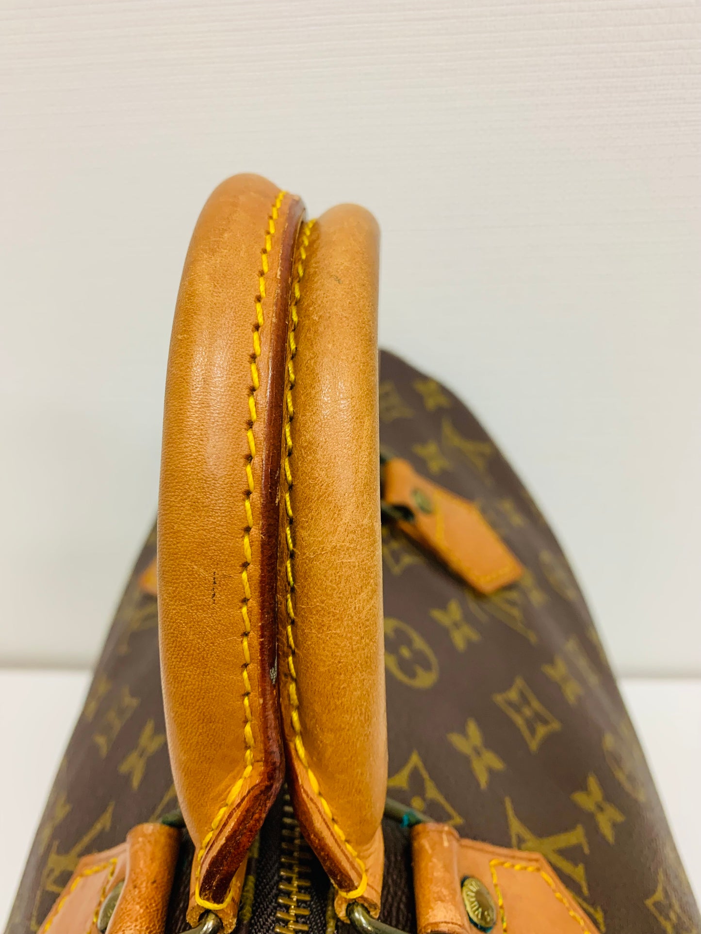 Authentic LOUIS VUITTON SPEEDY 30 (used)