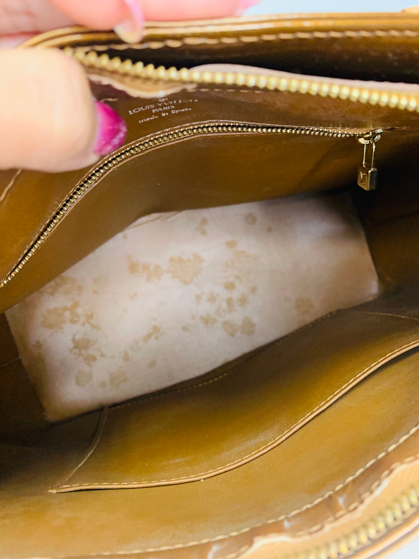 LOUIS VUITTON Vernis Houston Tote Bag