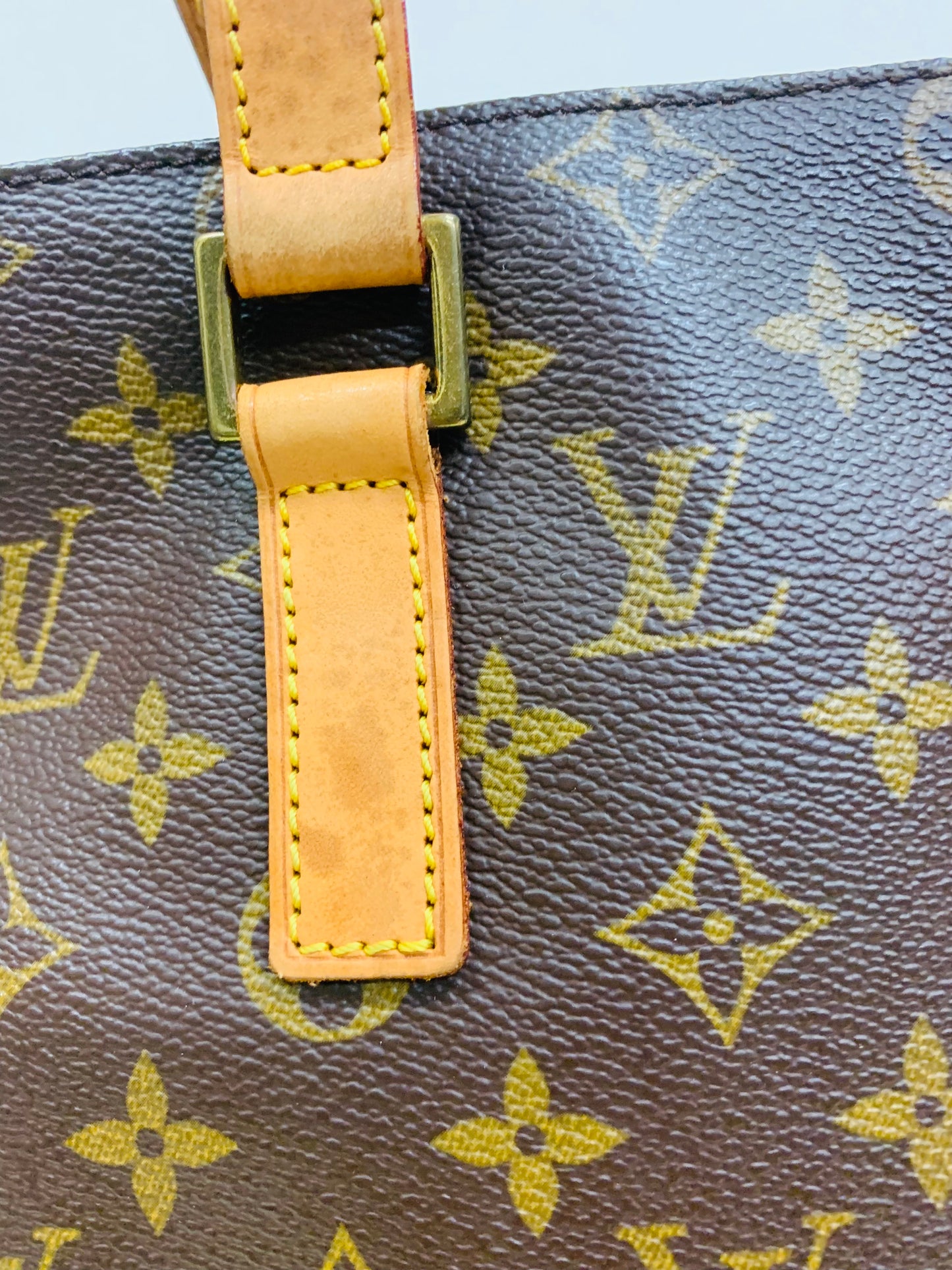 Louis Vuitton Cabas Mezzo