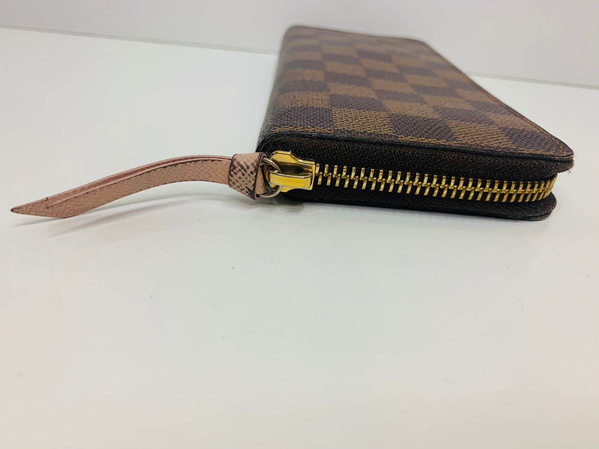 LOUIS VUITTON Damier Ebene Clemence Wallet Rose Balerine