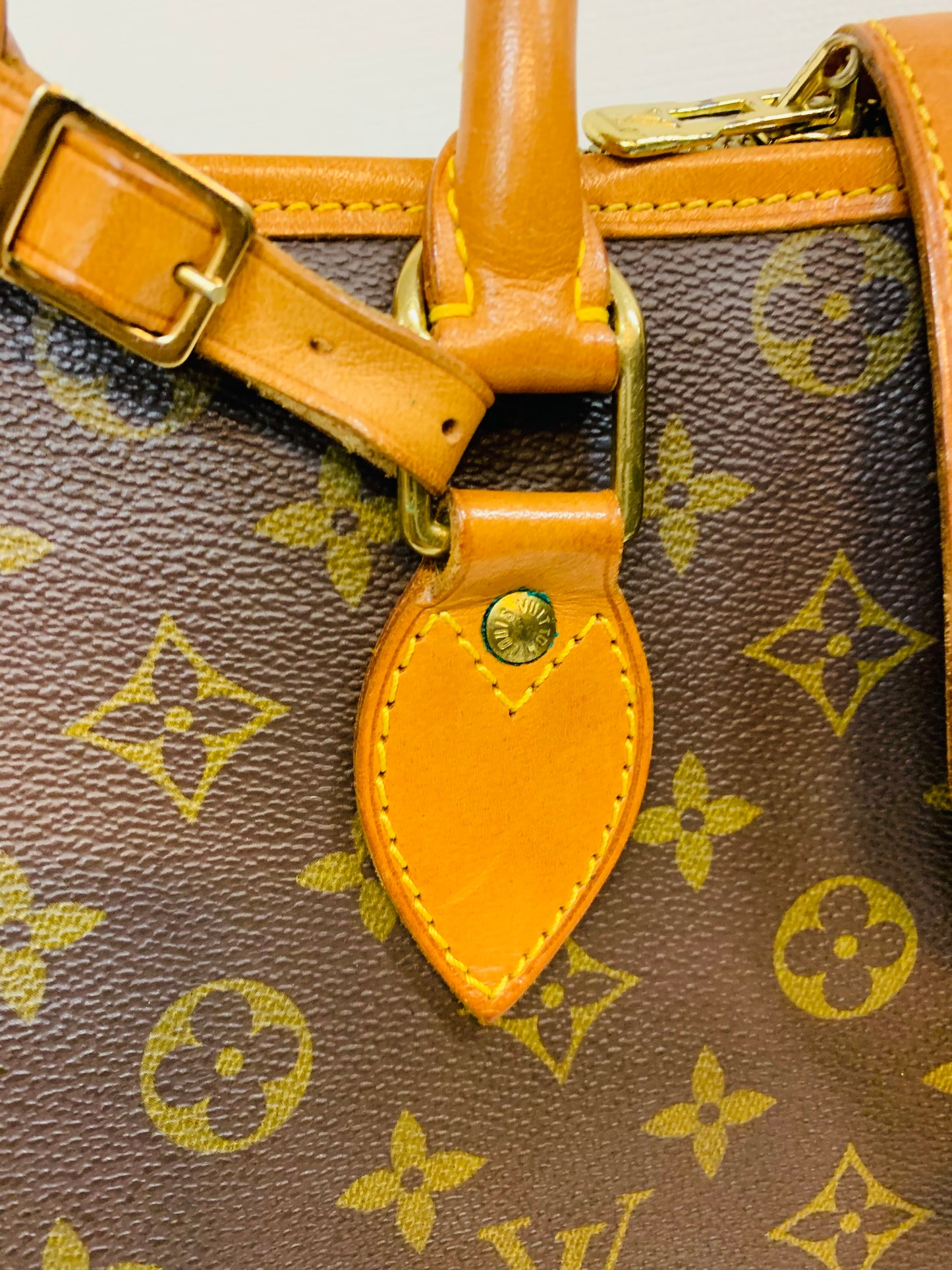 USED LOUIS VUITTON RIVOLI BUSINESS BAG