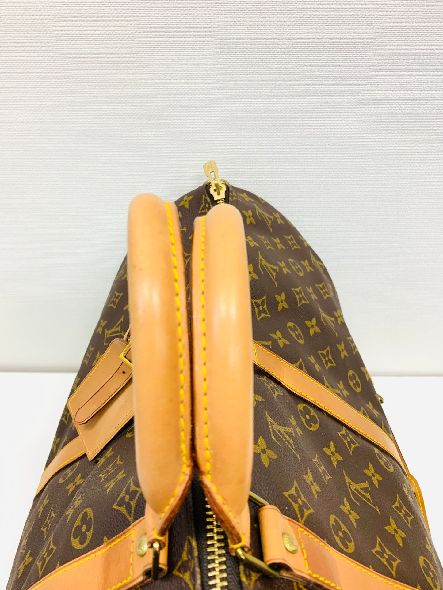 USED LOUIS VUITTON KEEPAL 55 BANDOULIERE