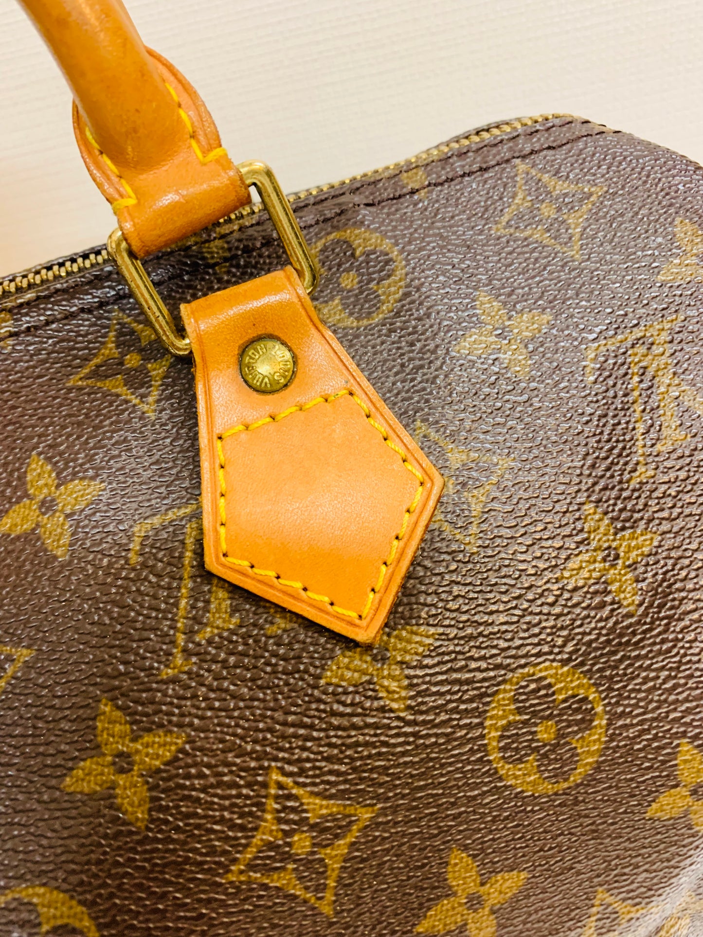 USED LOUIS VUITTON SPEEDY 30