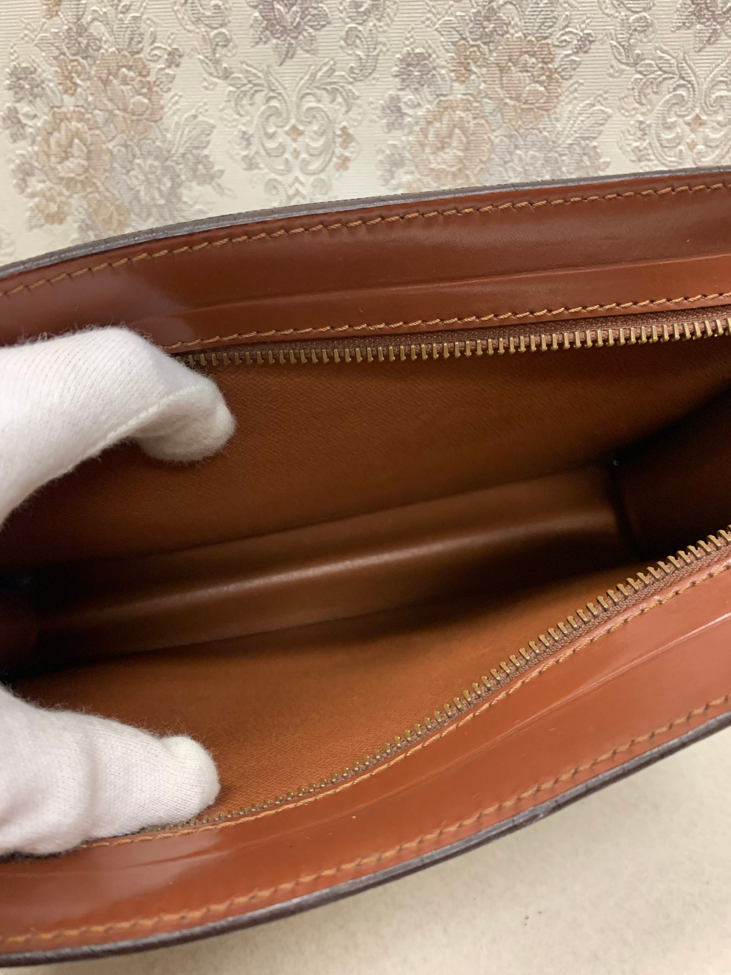 Louis Vuitton Monogram  Pochette Homme
