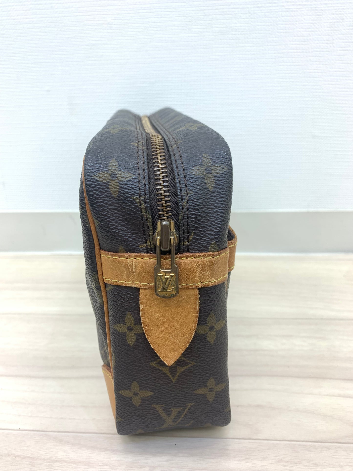 Louis Vuitton Monogram Compiègne 28 Clutch Bag