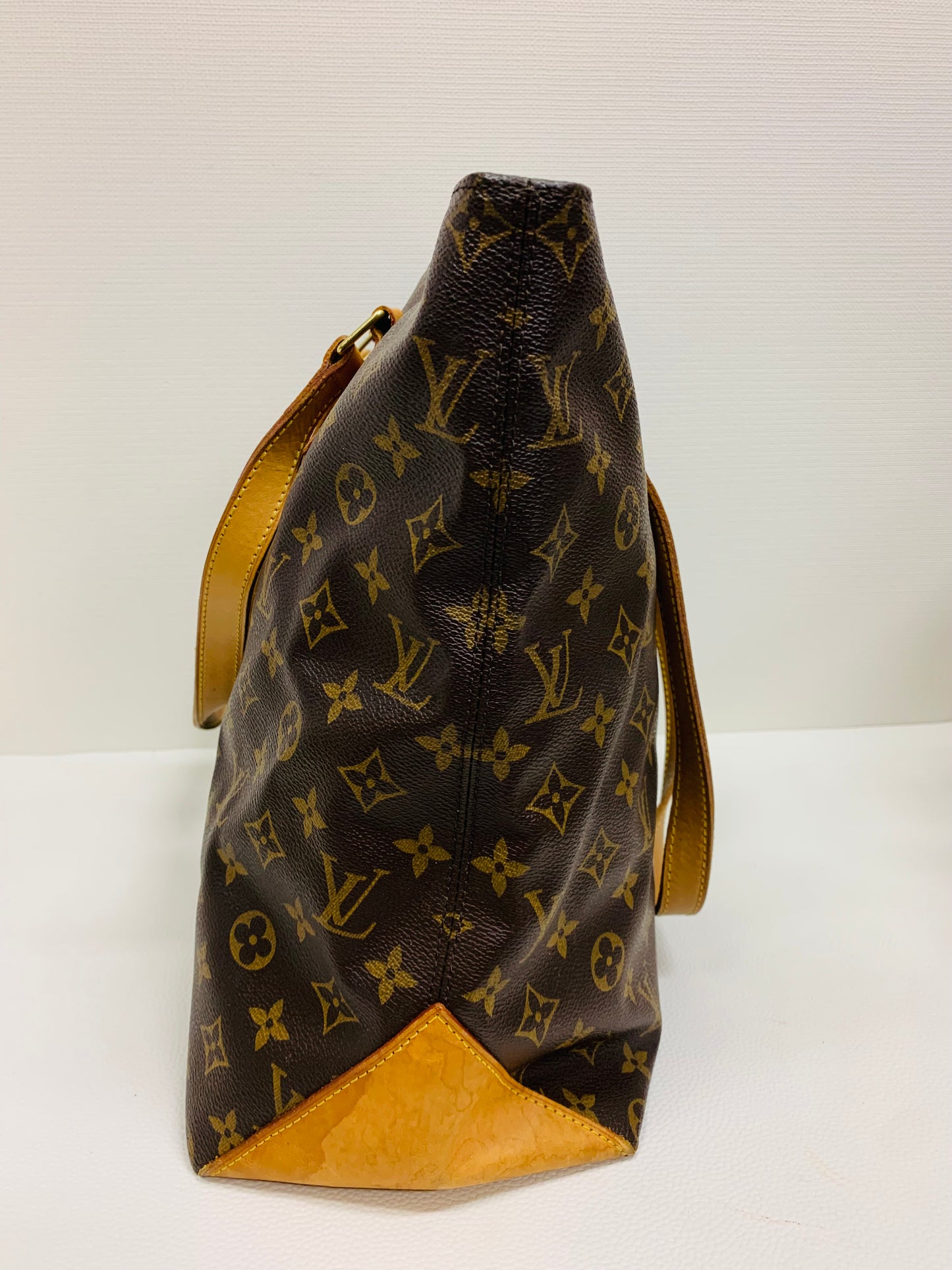 Used Louis Vuitton Cabas Mezzo