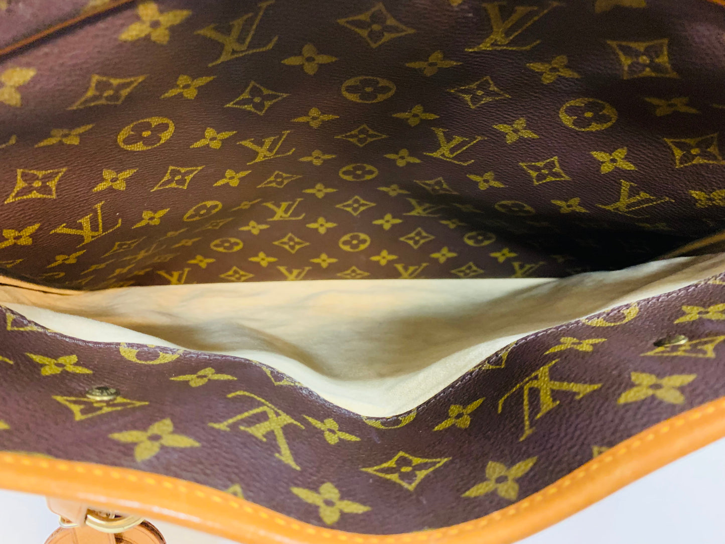 USED LOUIS VUITTON RIVOLI BUSINESS BAG