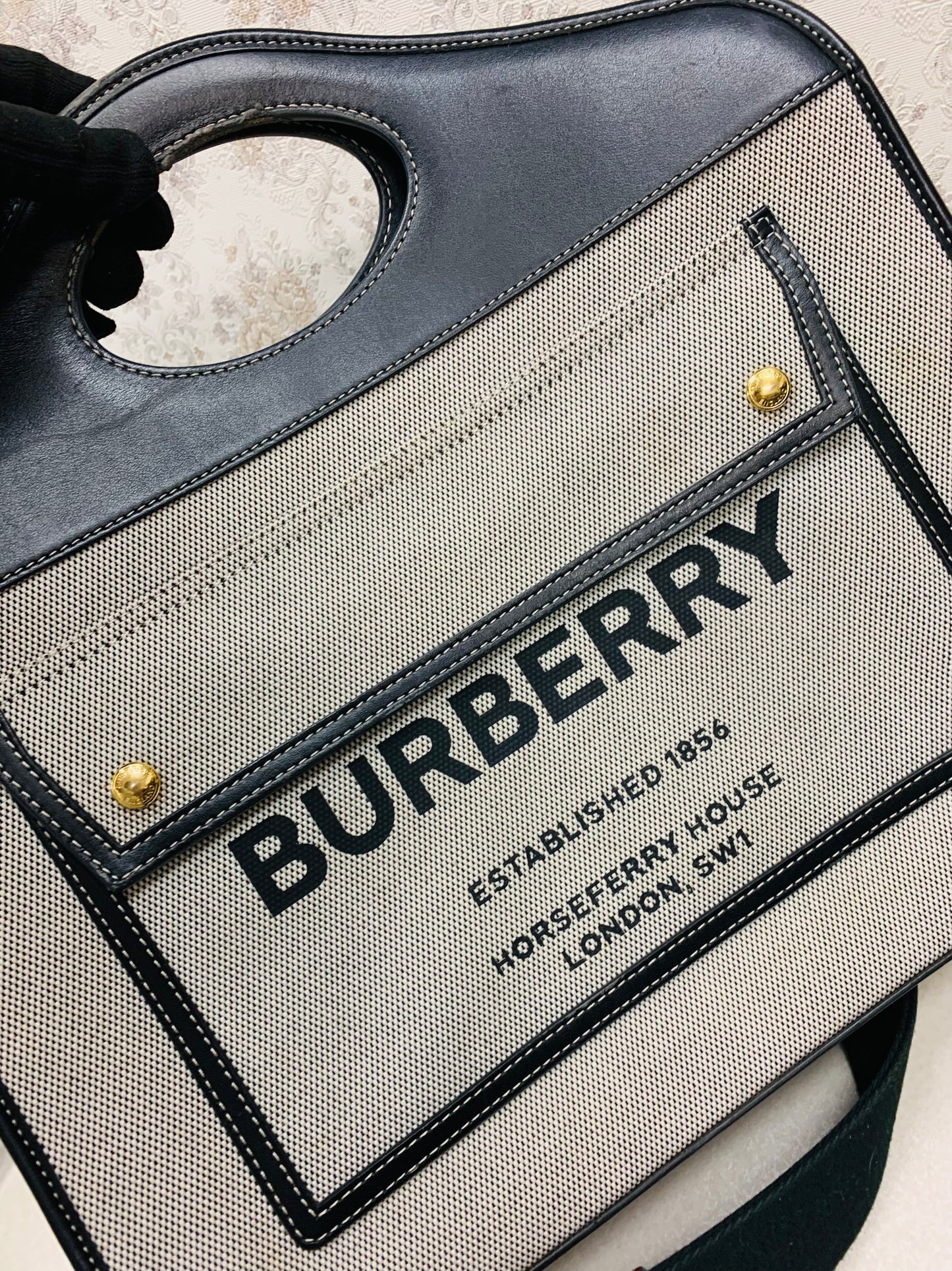 Burberry Canvas Horseferry Medium Pocket Tote Black