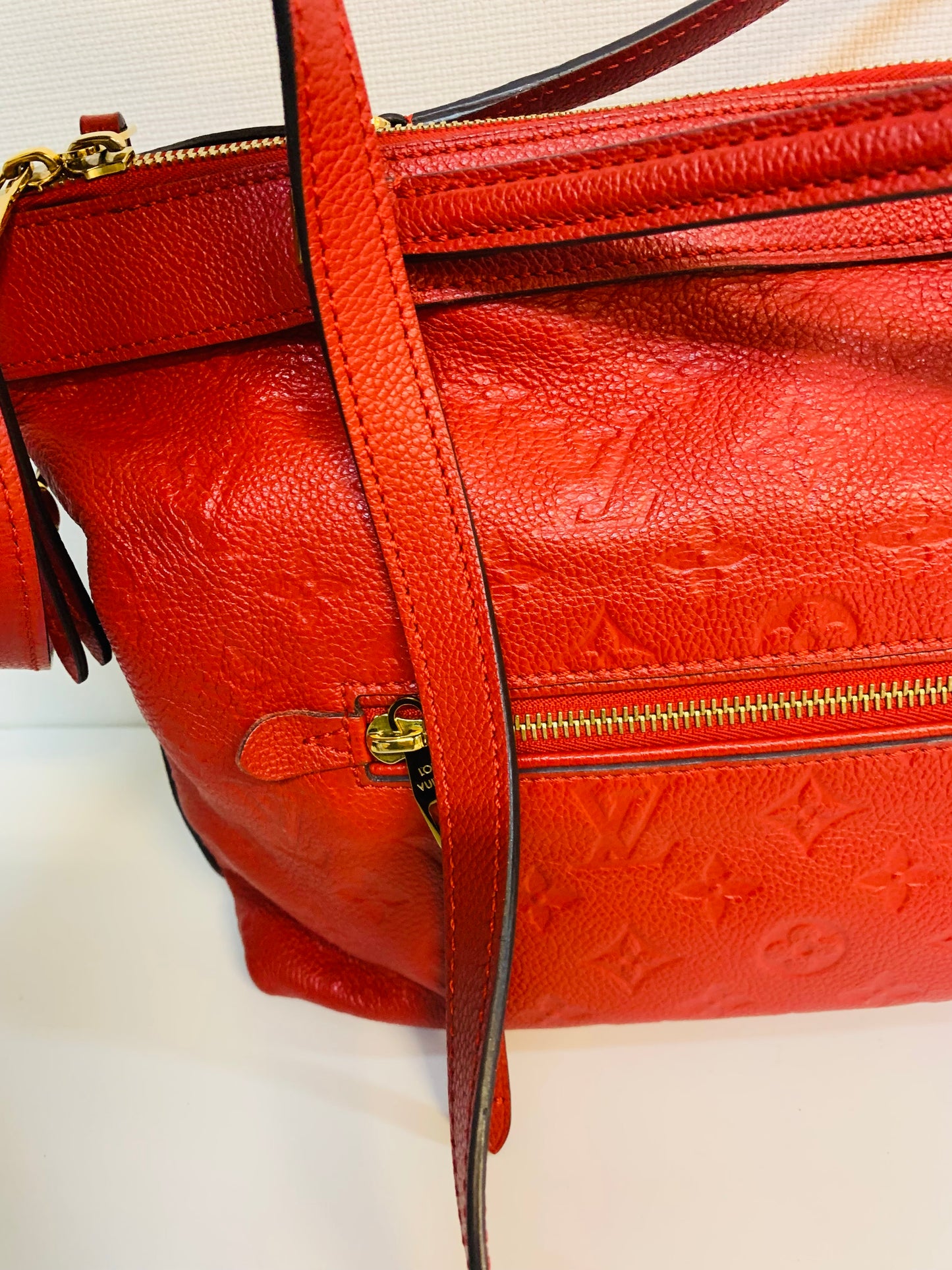 LOUIS VUITTON Bastille Empreinte Red