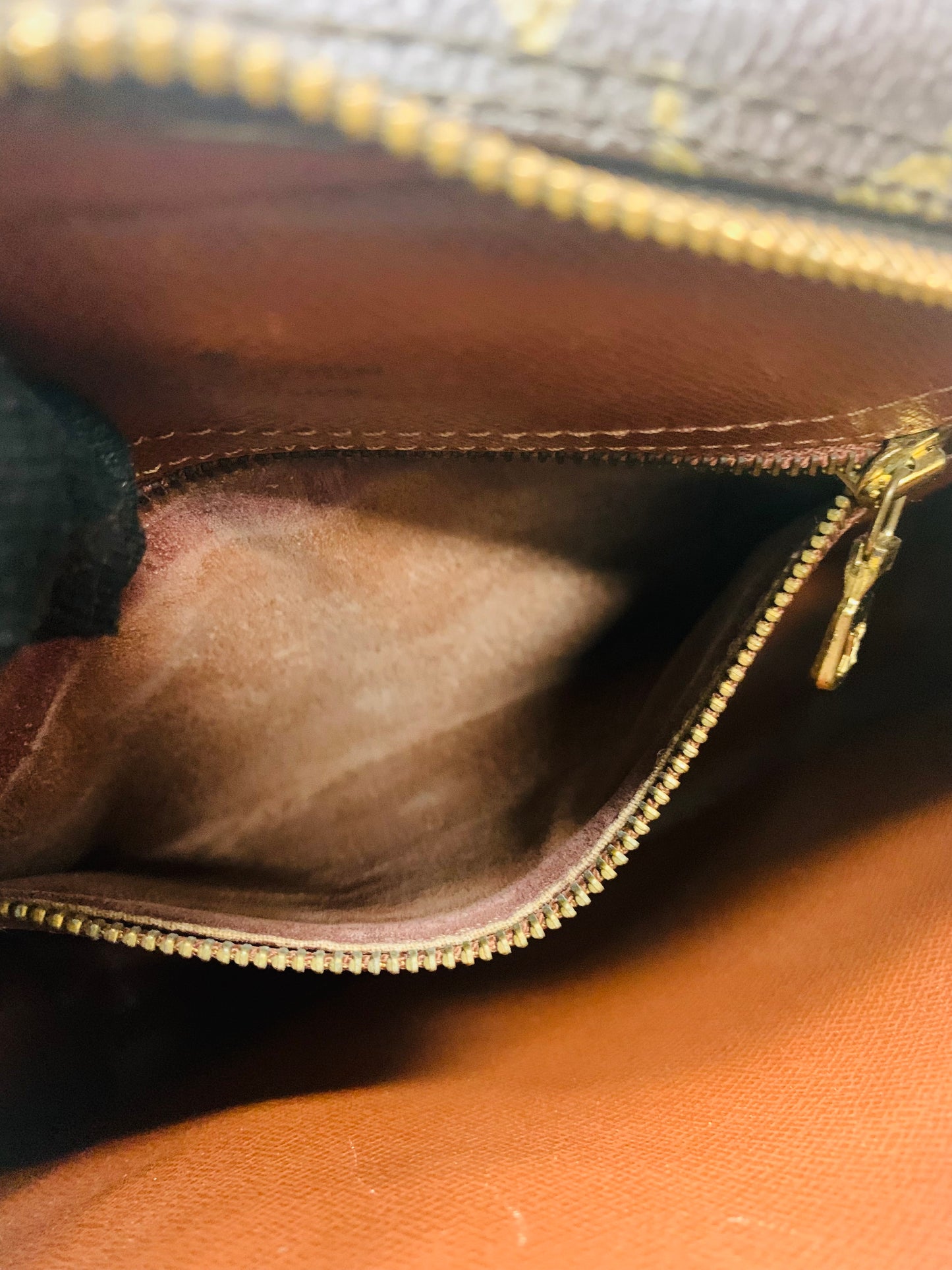 Louis Vuitton Monogram Senlis