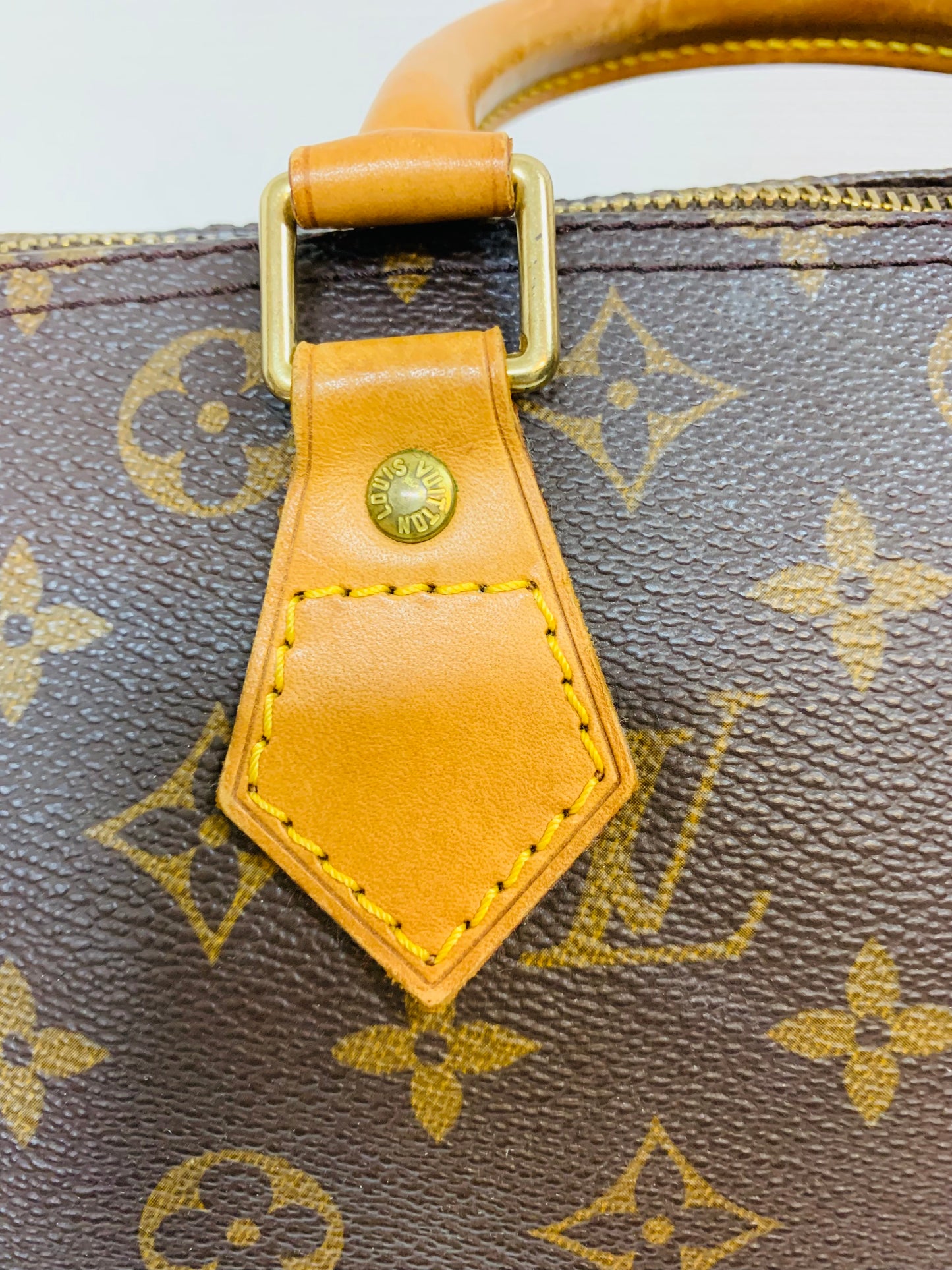 USED LOUIS VUITTON SPEEDY 30