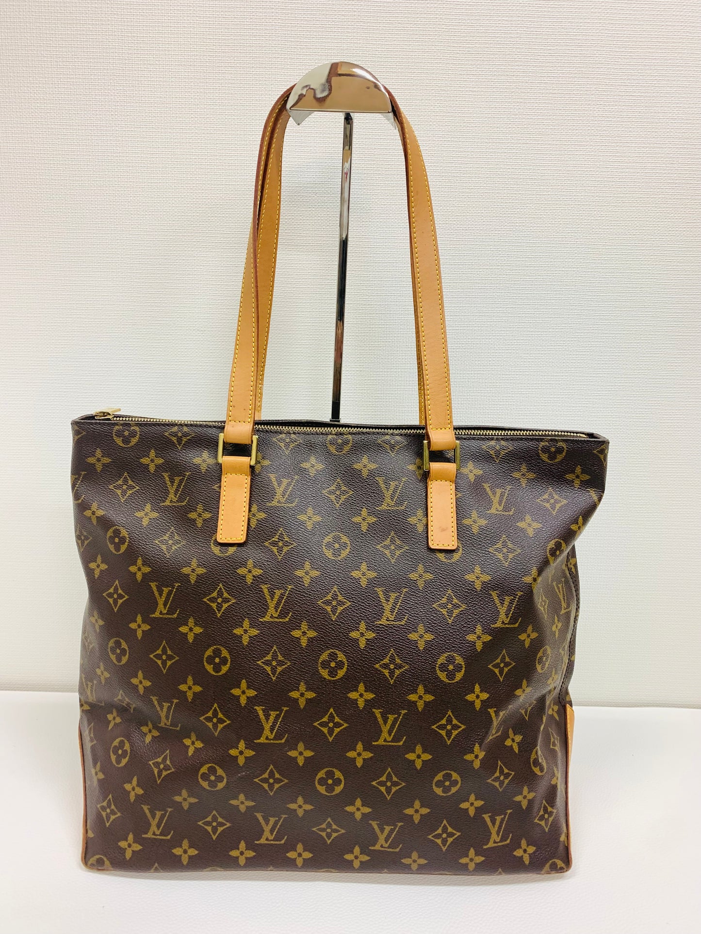 Used Louis Vuitton Cabas Mezzo