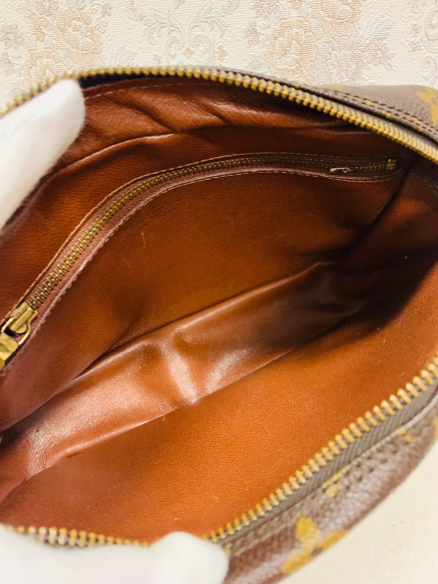 Louis Vuitton Monogram Trocadero 23