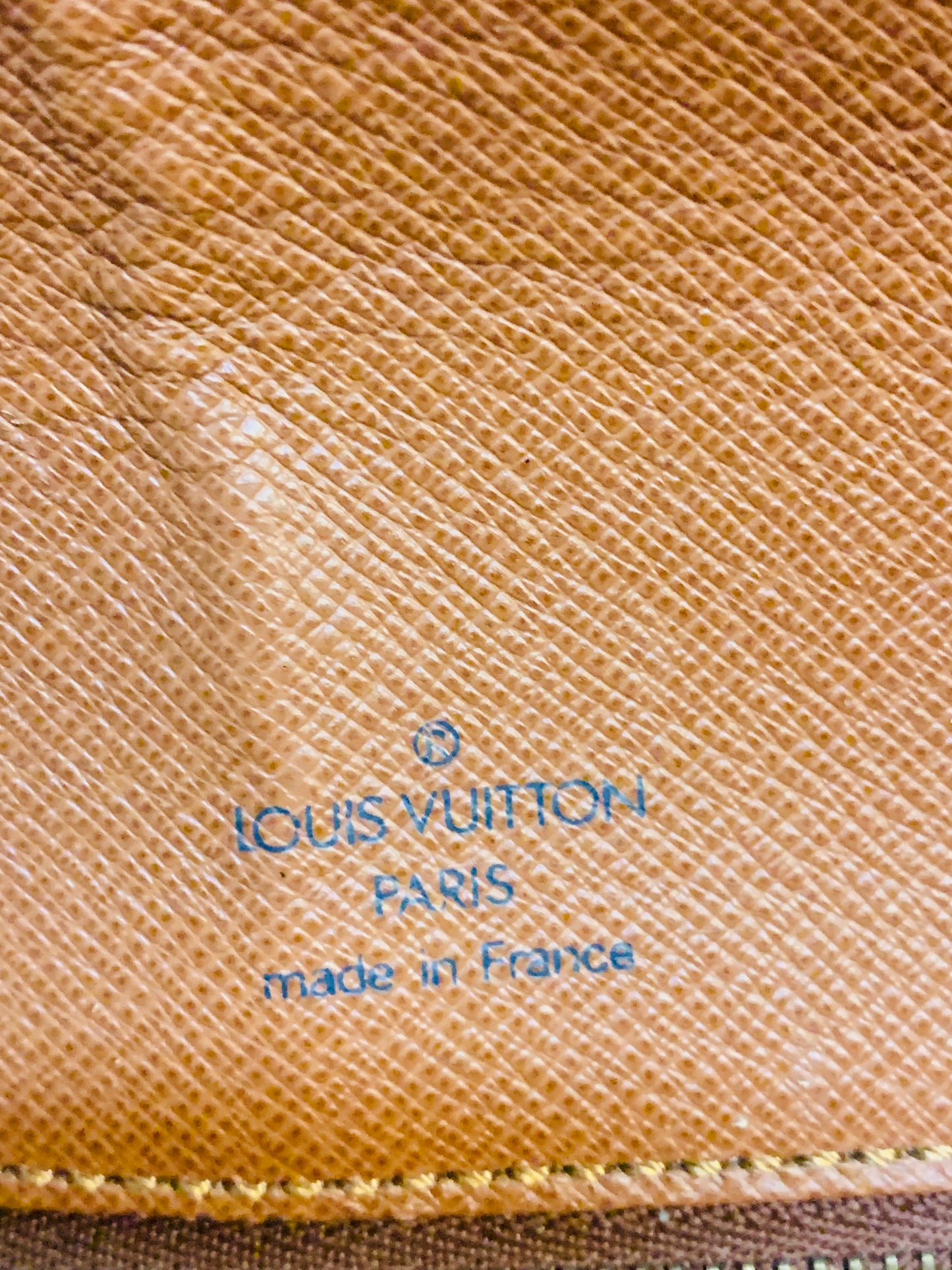 LOUIS VUITTON Saint Cloud GM