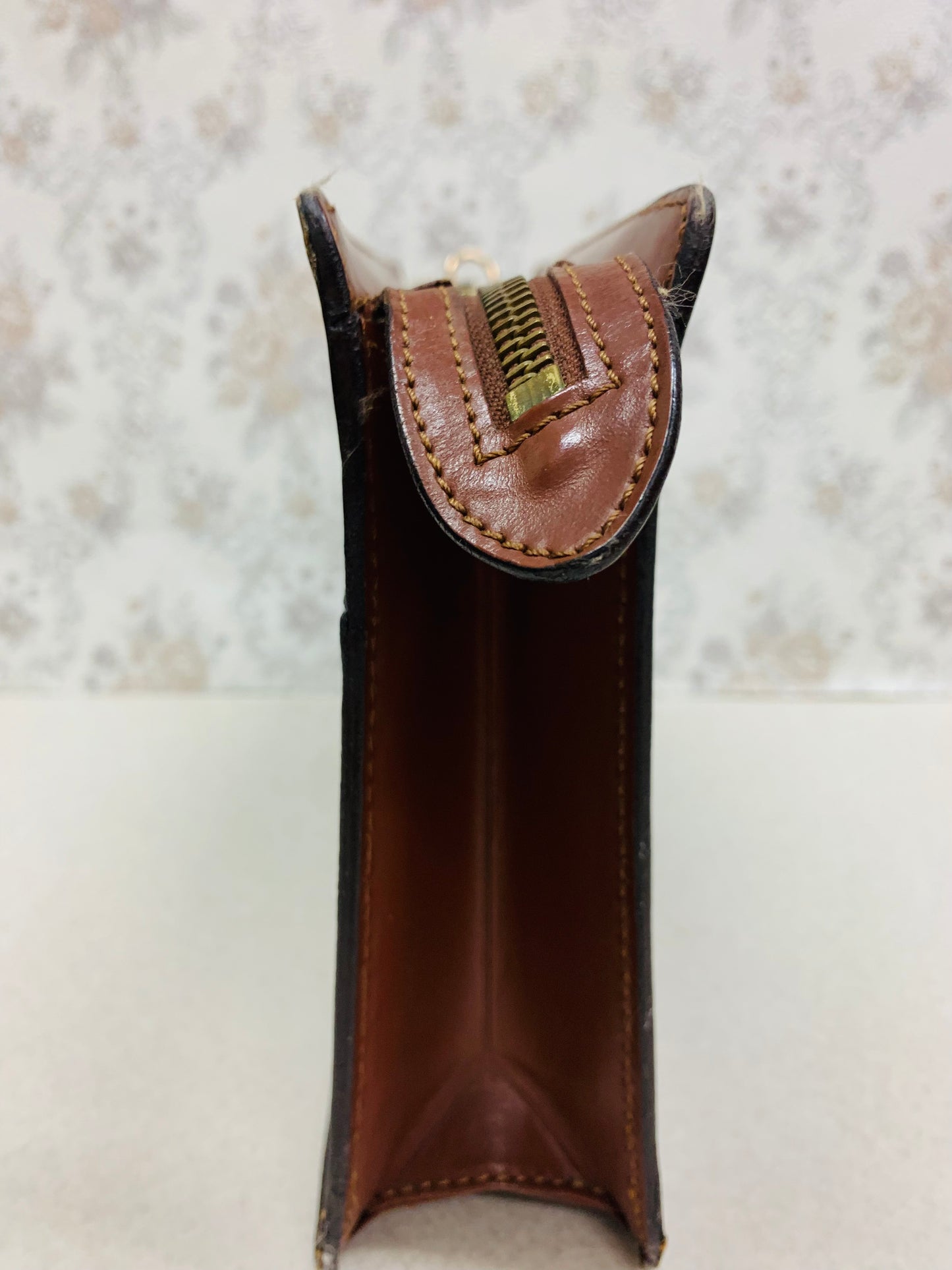 Louis Vuitton Monogram  Pochette Homme