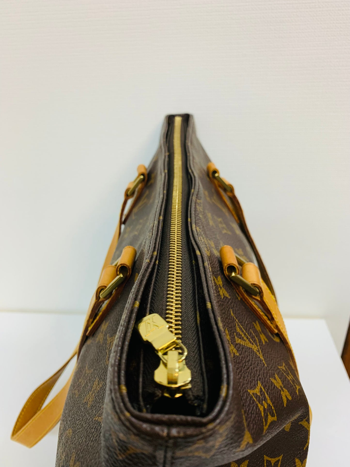 USED LOUIS VUITTON CABAS MEZZO