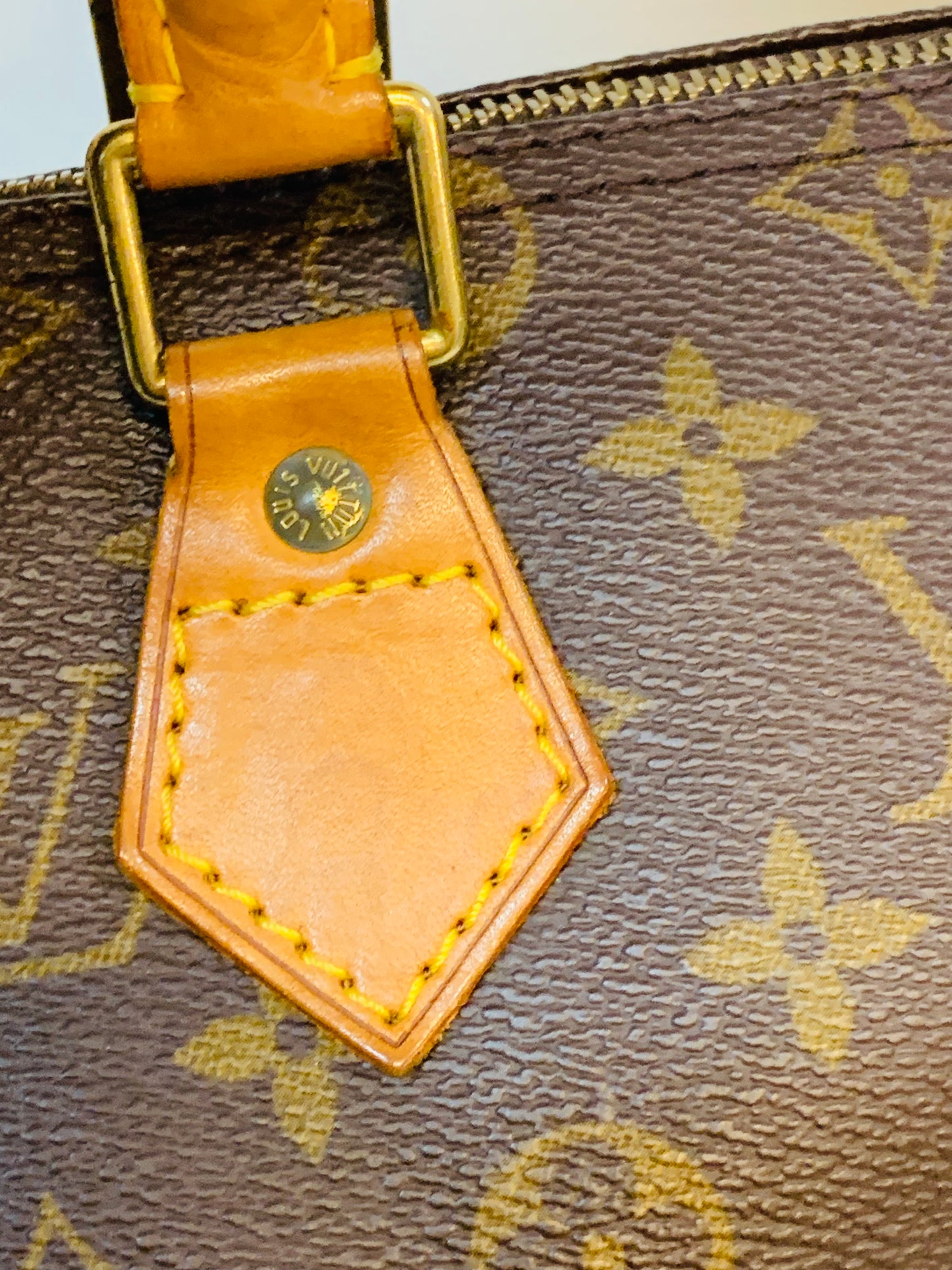 LOUIS VUITTON SPEEDY 25