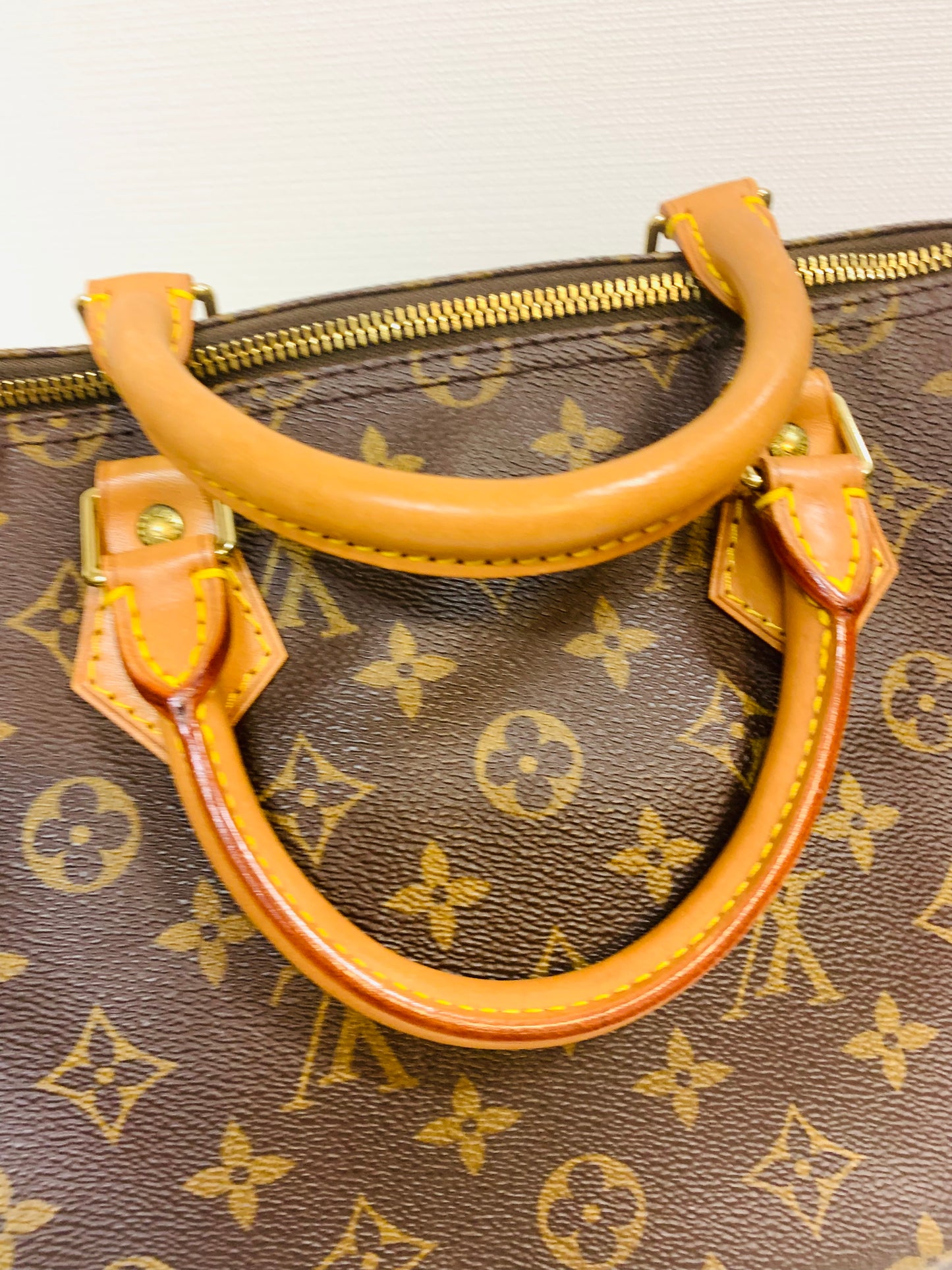 USED LOUIS VUITTON SPEEDY 35