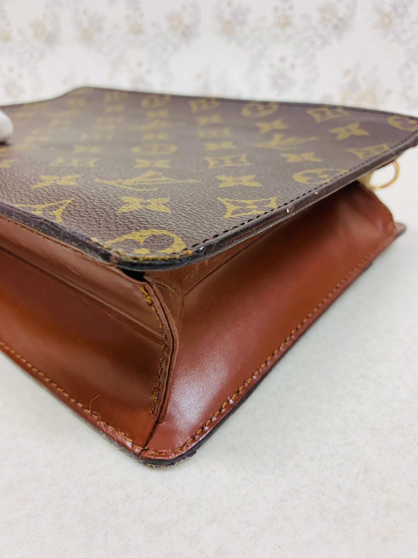 Louis Vuitton Monogram  Pochette Homme