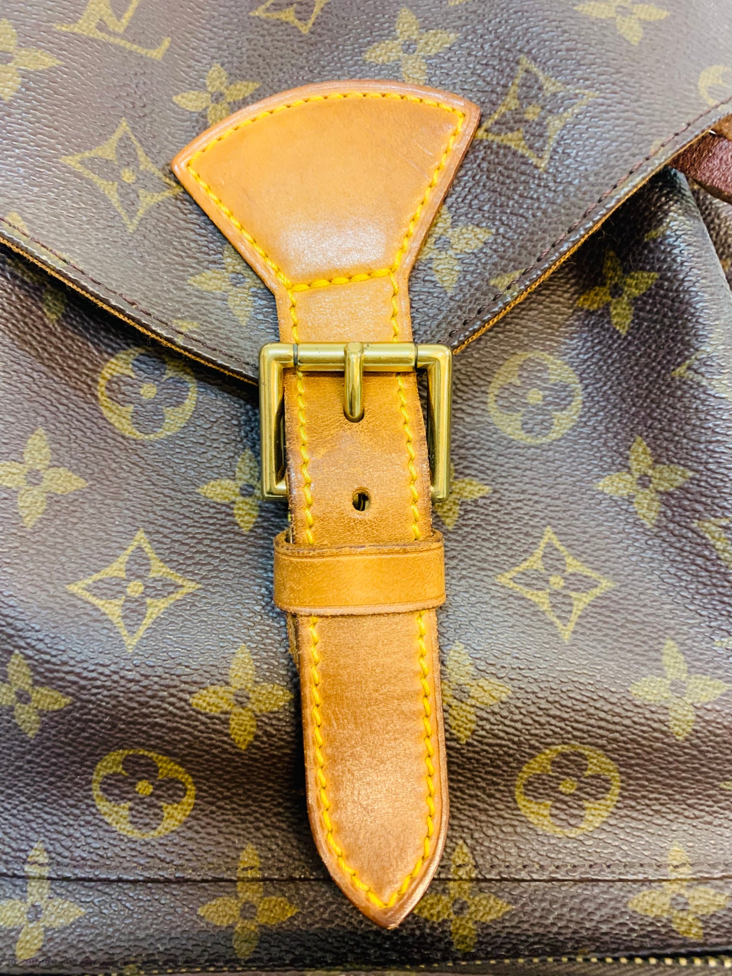 LOUIS VUITTON MONTSOURIES GM