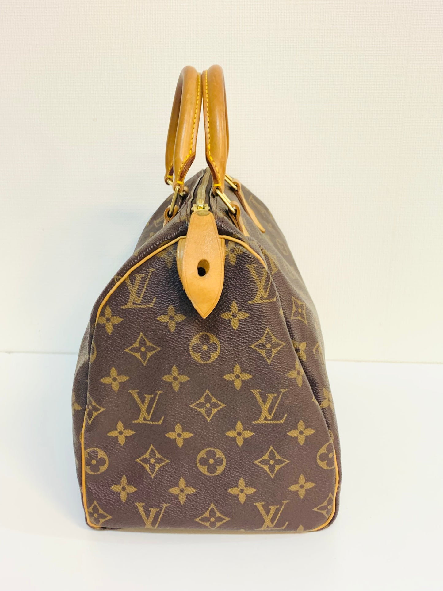 LOUIS VUITTON Speedy 30