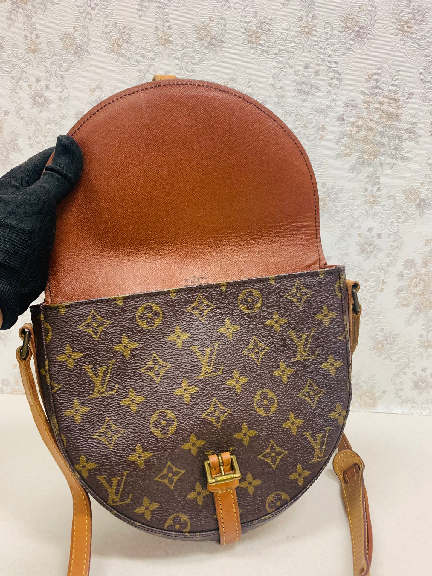 Louis Vuitton Monogram Chantilly MM