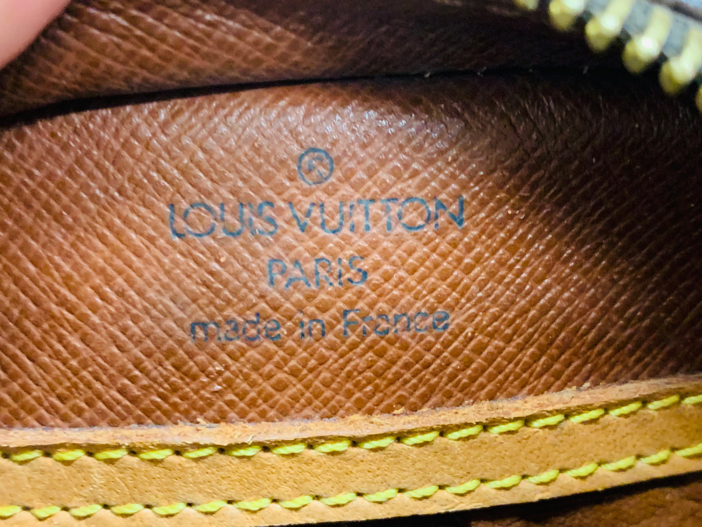 USED LOUIS VUITTON BLOIS