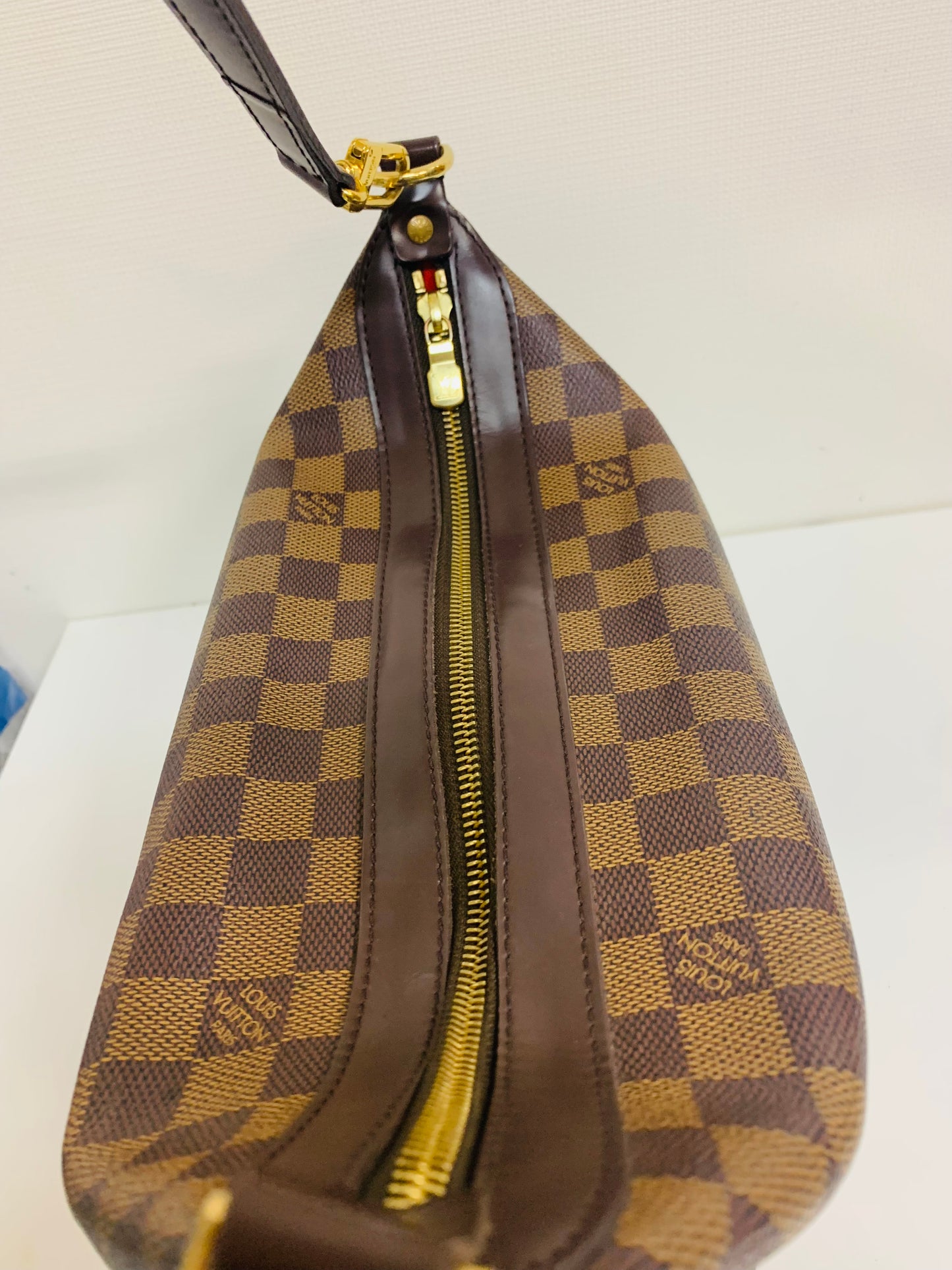 Louis Vuitton Damier Ebene Illovo MM