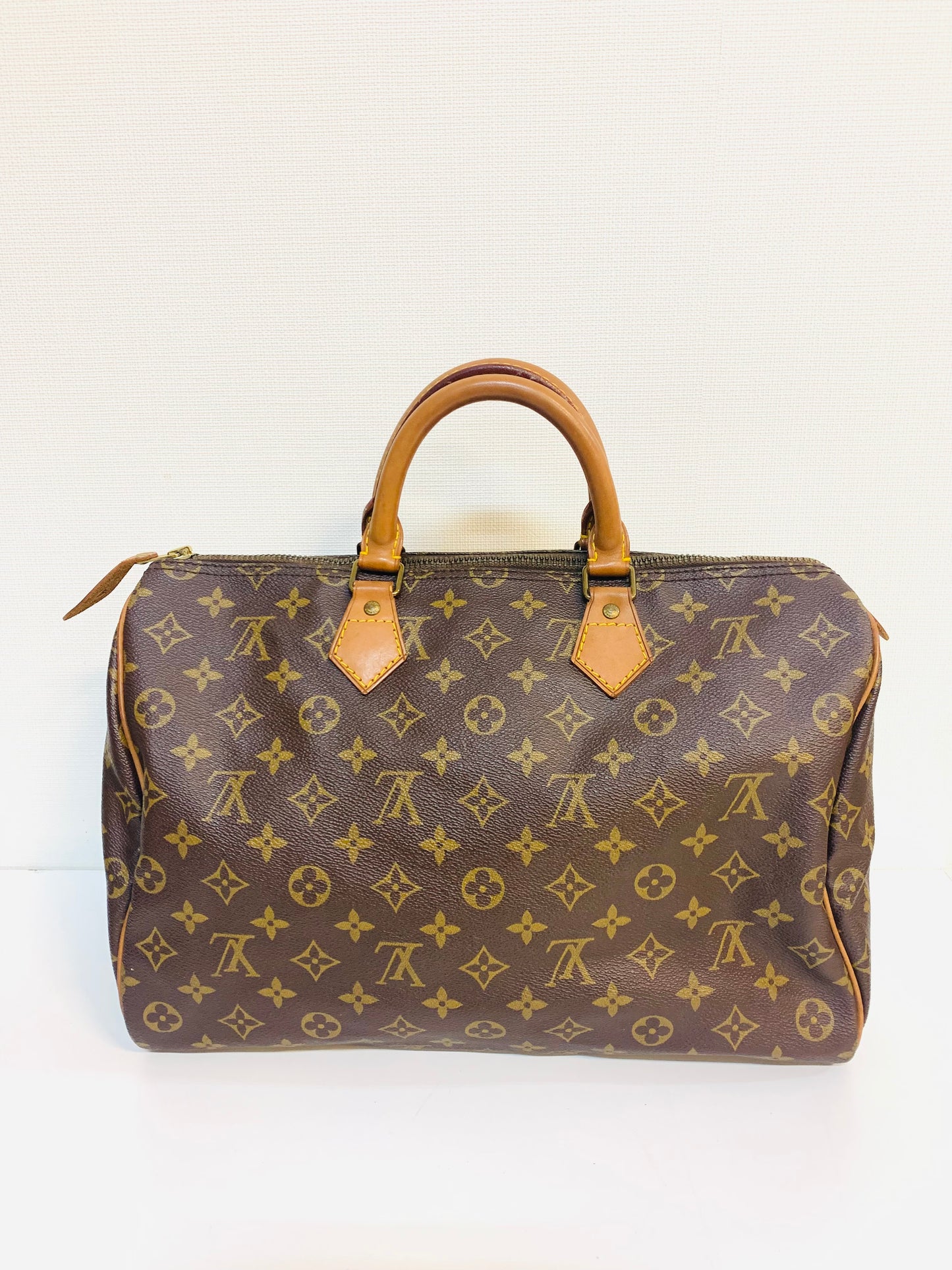 LOUIS VUITTON SPEEDY 35