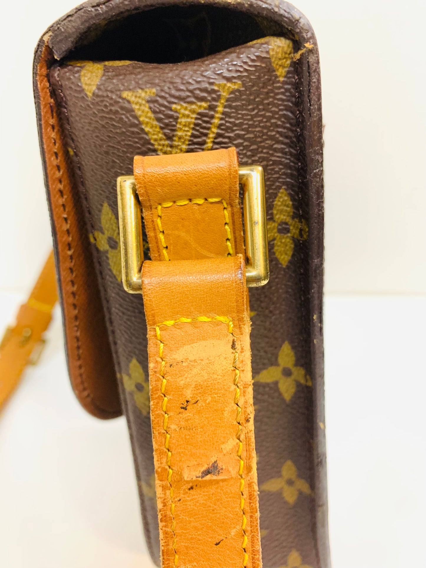 USED LOUIS VUITTON SAINT CLOUD GM