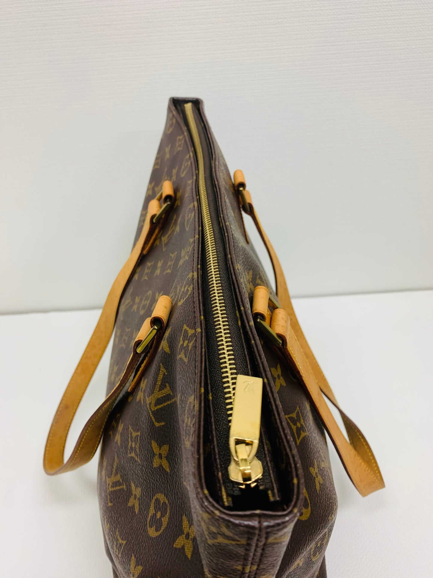 Louis Vuitton Cabas Mezzo