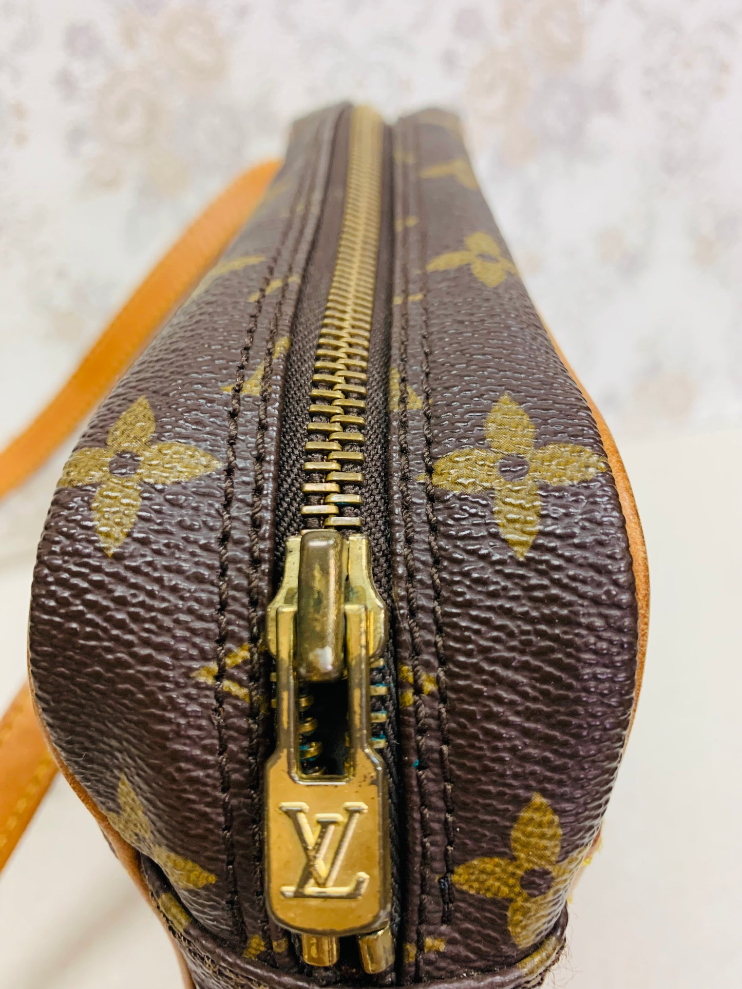 Louis Vuitton Monogram Trocadero 23