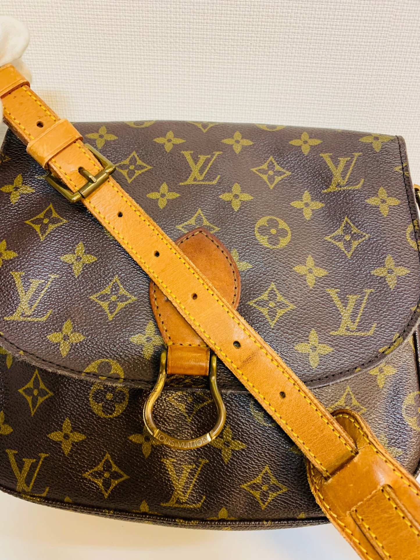 LOUIS VUITTON Saint Cloud GM