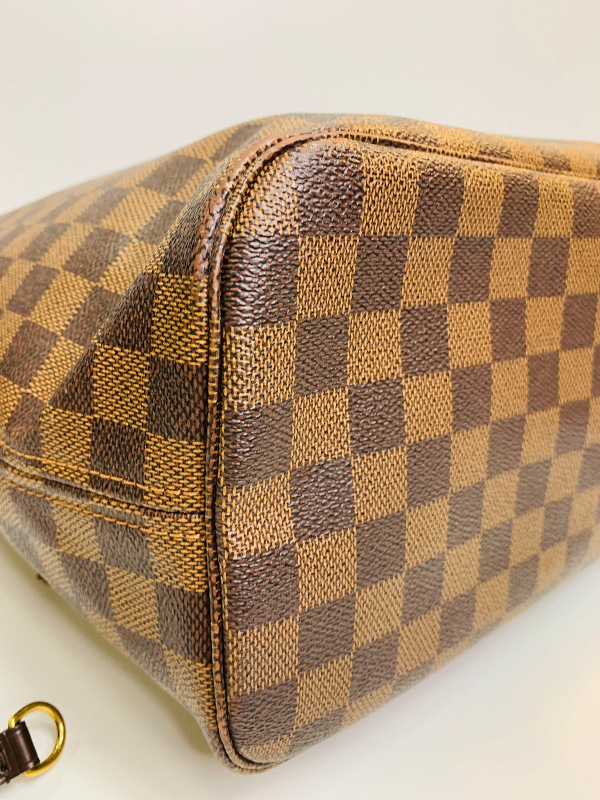 LOUIS VUITTON Damier Ebene Neverful MM
