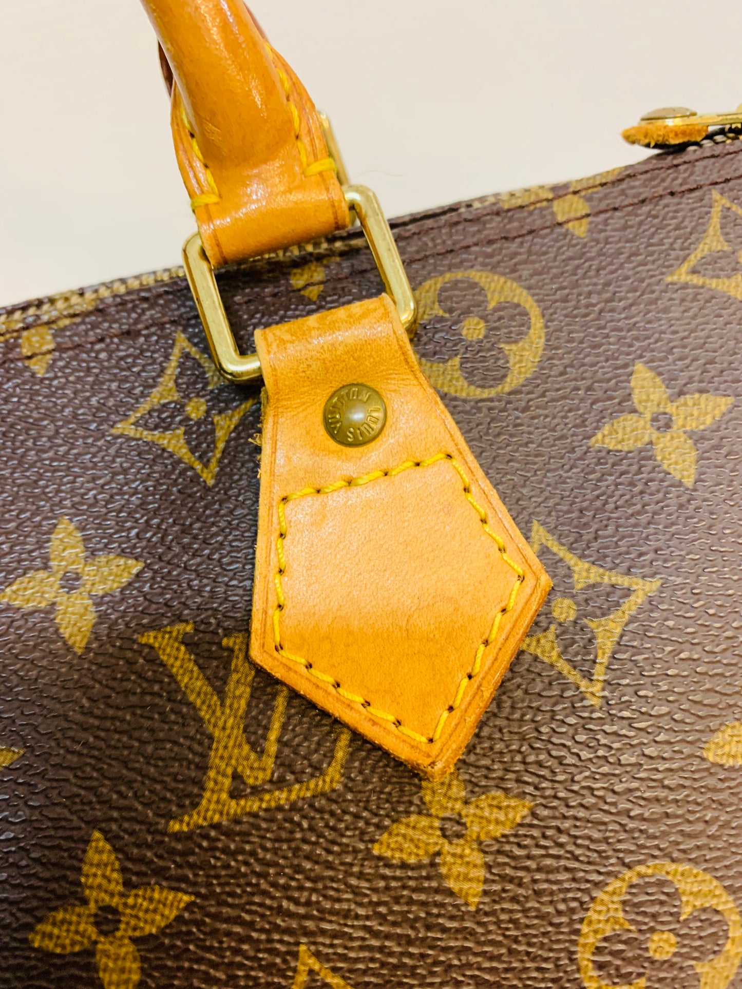 LOUIS VUITTON SPEEDY 30