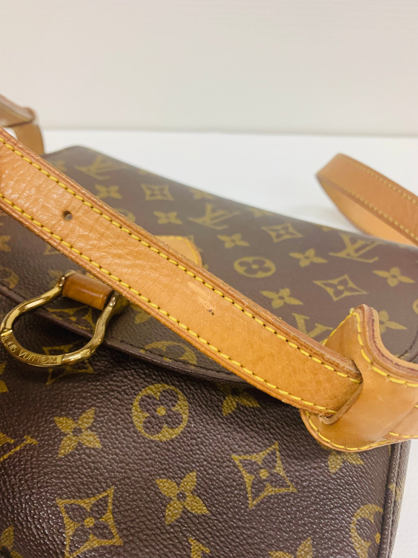 USED LOUIS VUITTON SAINT CLOUD GM