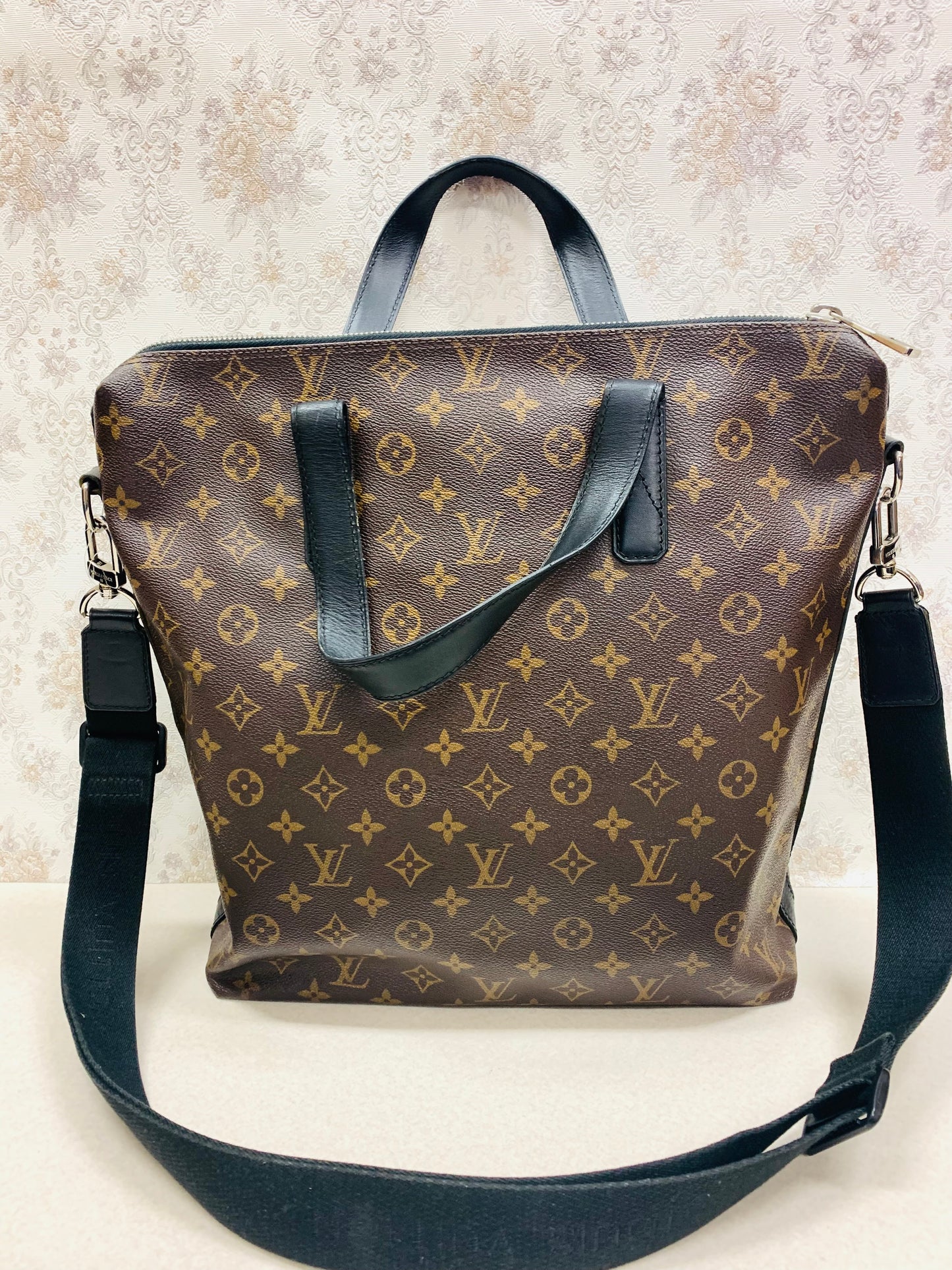 Louis Vuitton Monogram Macassar Porte-Documents Voyage PM (2WAY Business Bag)