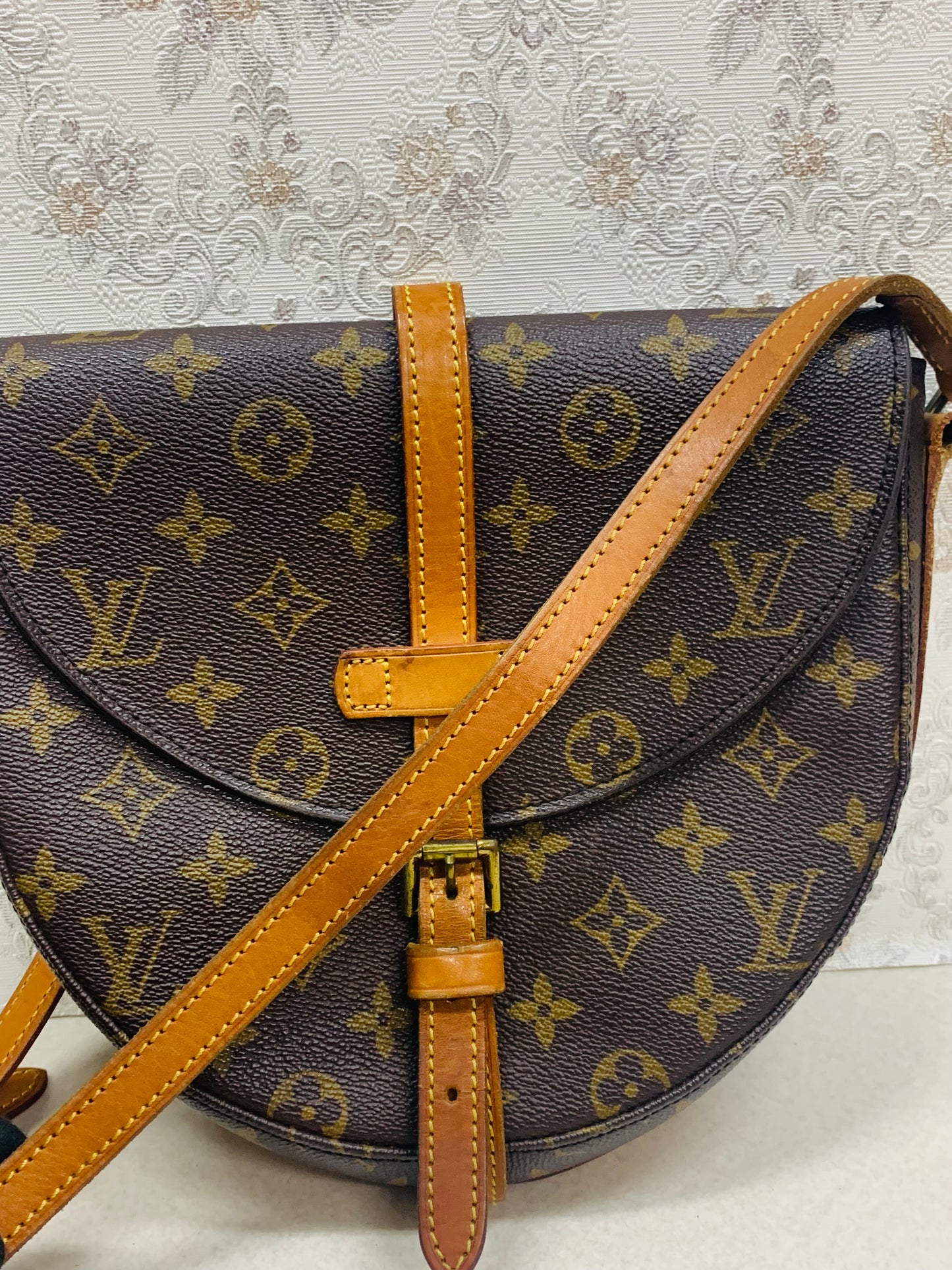 Louis Vuitton Monogram Chantilly MM